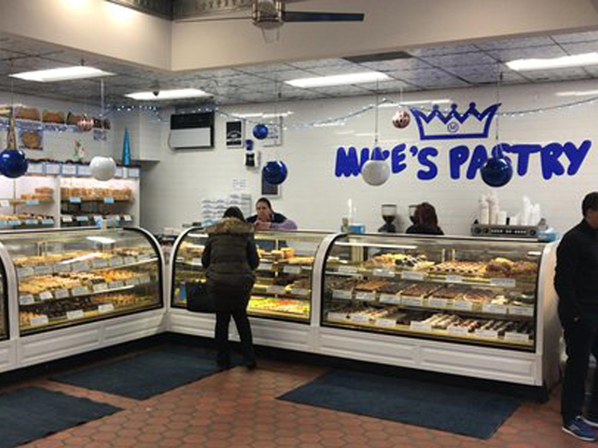 Boston Restaurants with great logos and branding Mike's Pastry