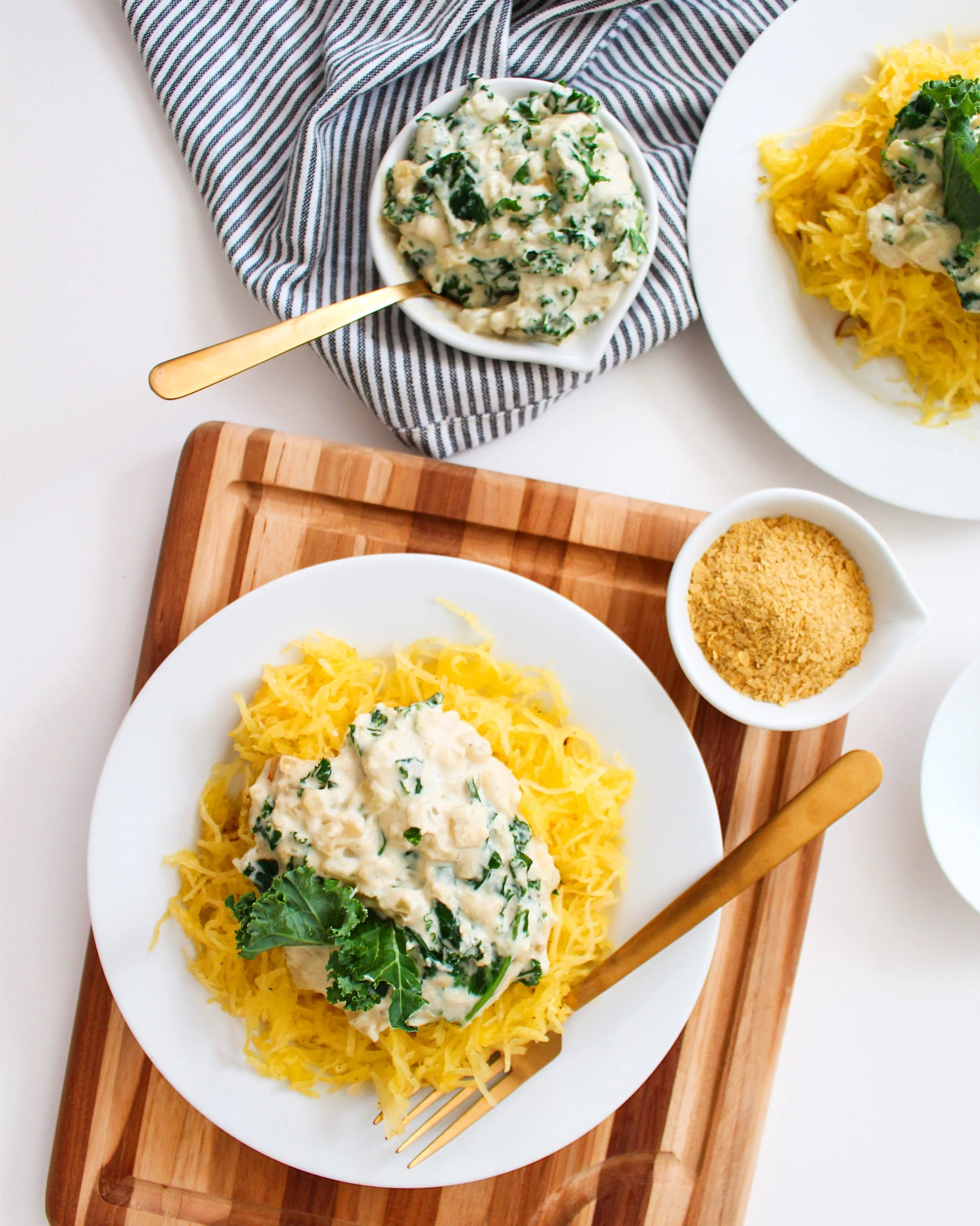 Spaghetti Squash with Cashew Kale Cream Sauce 
