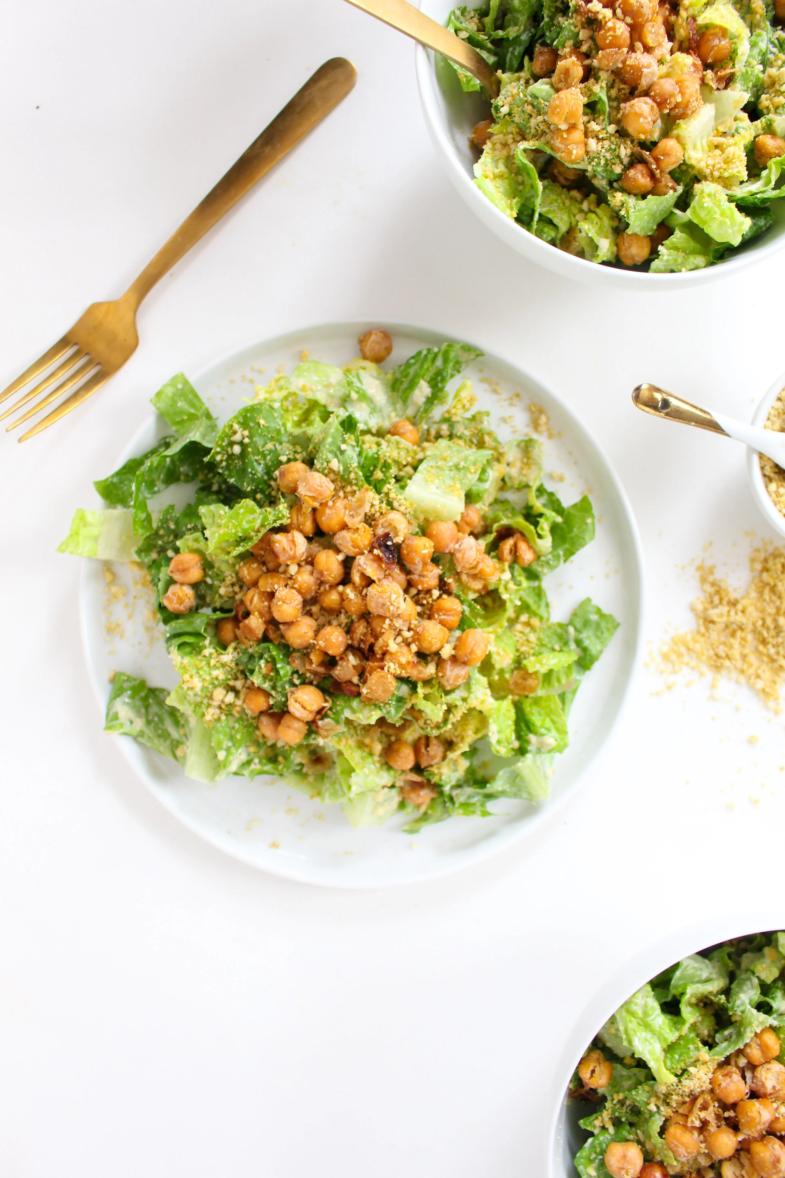 Vegan Caesar Salad with Crispy Chickpea Croutons 