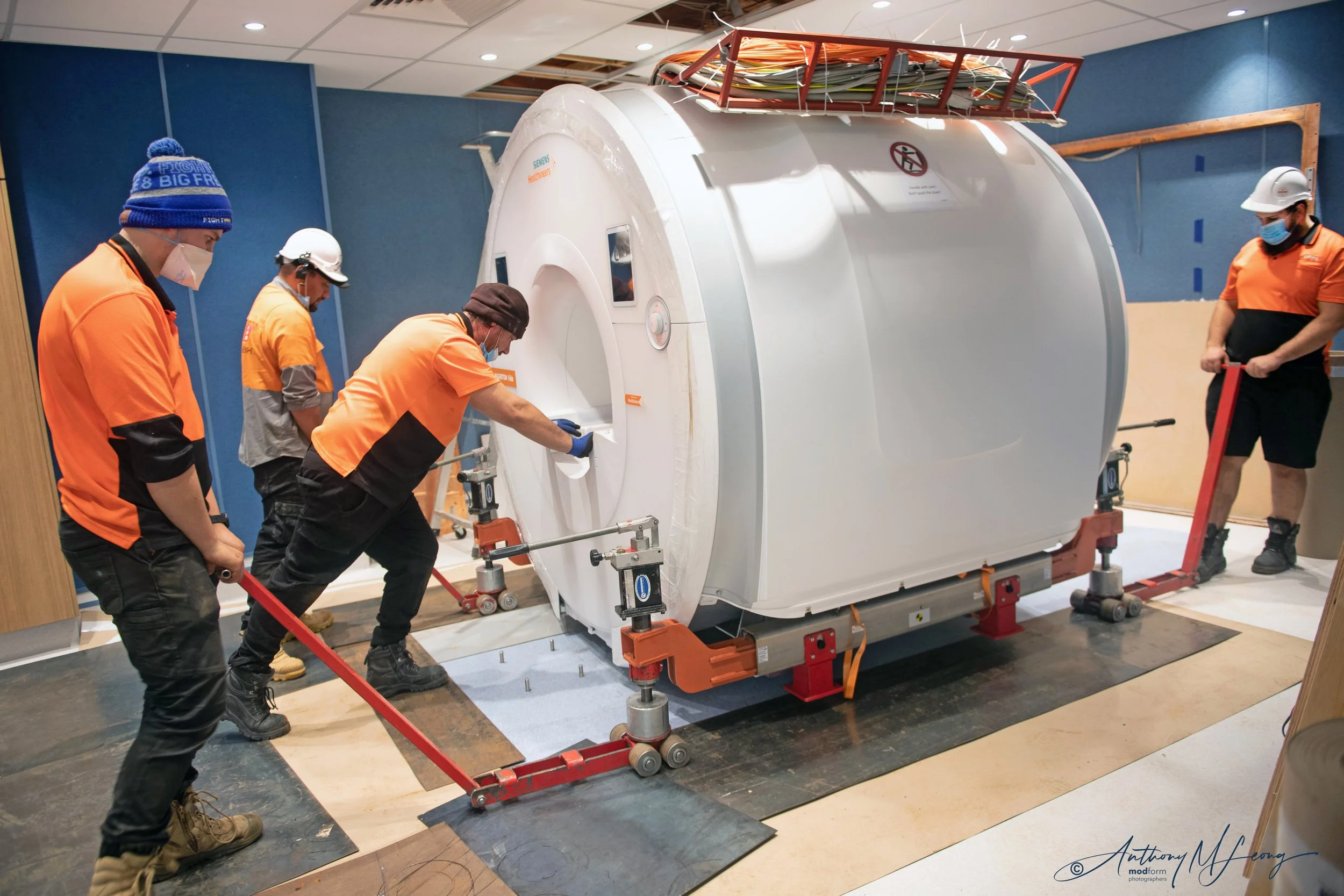 Peter Mac MRI instal-070822-240.jpg