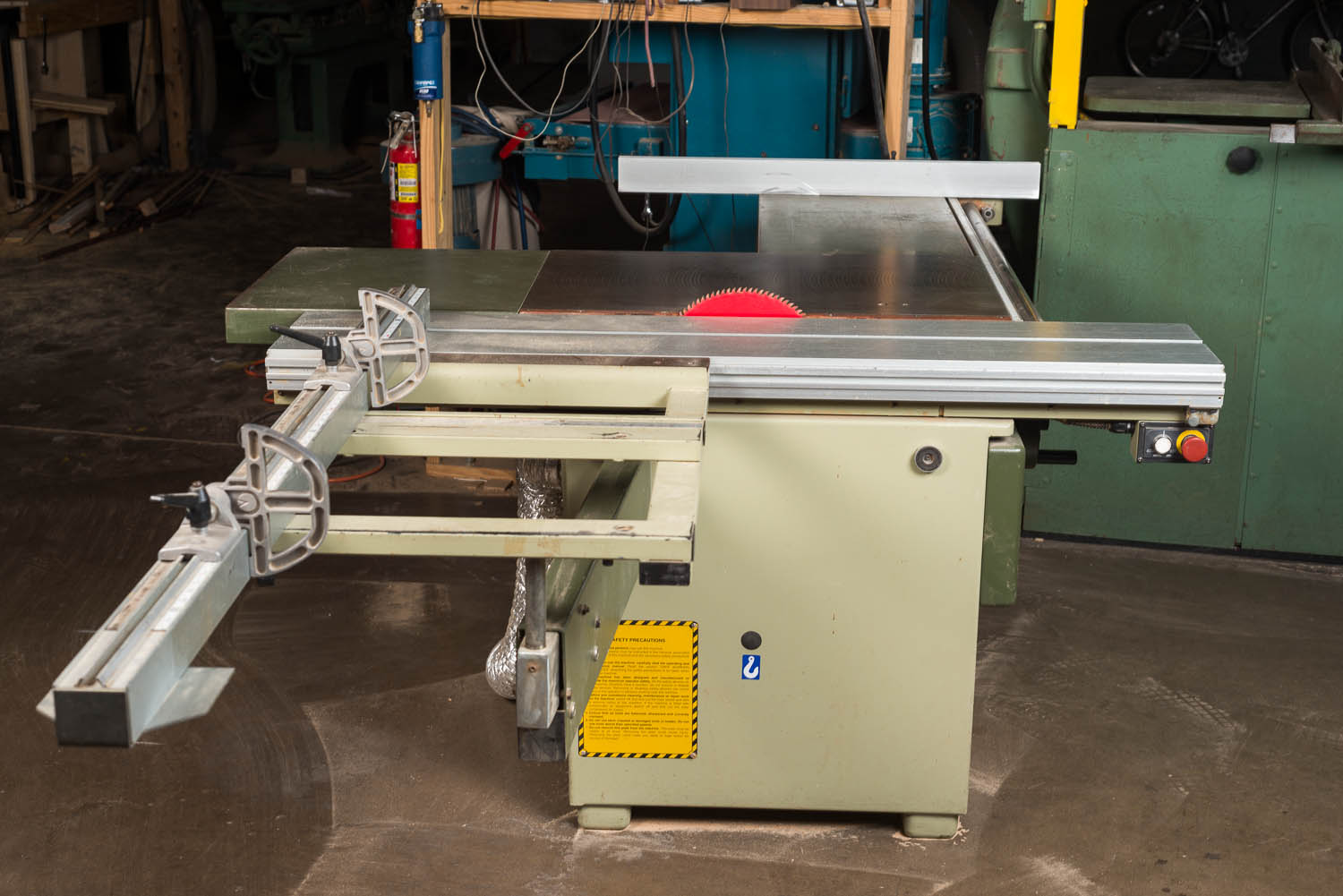 SCMI Si 150 SLIDING TABLE SAW, 4 hp, 52" cross-cut capacity
