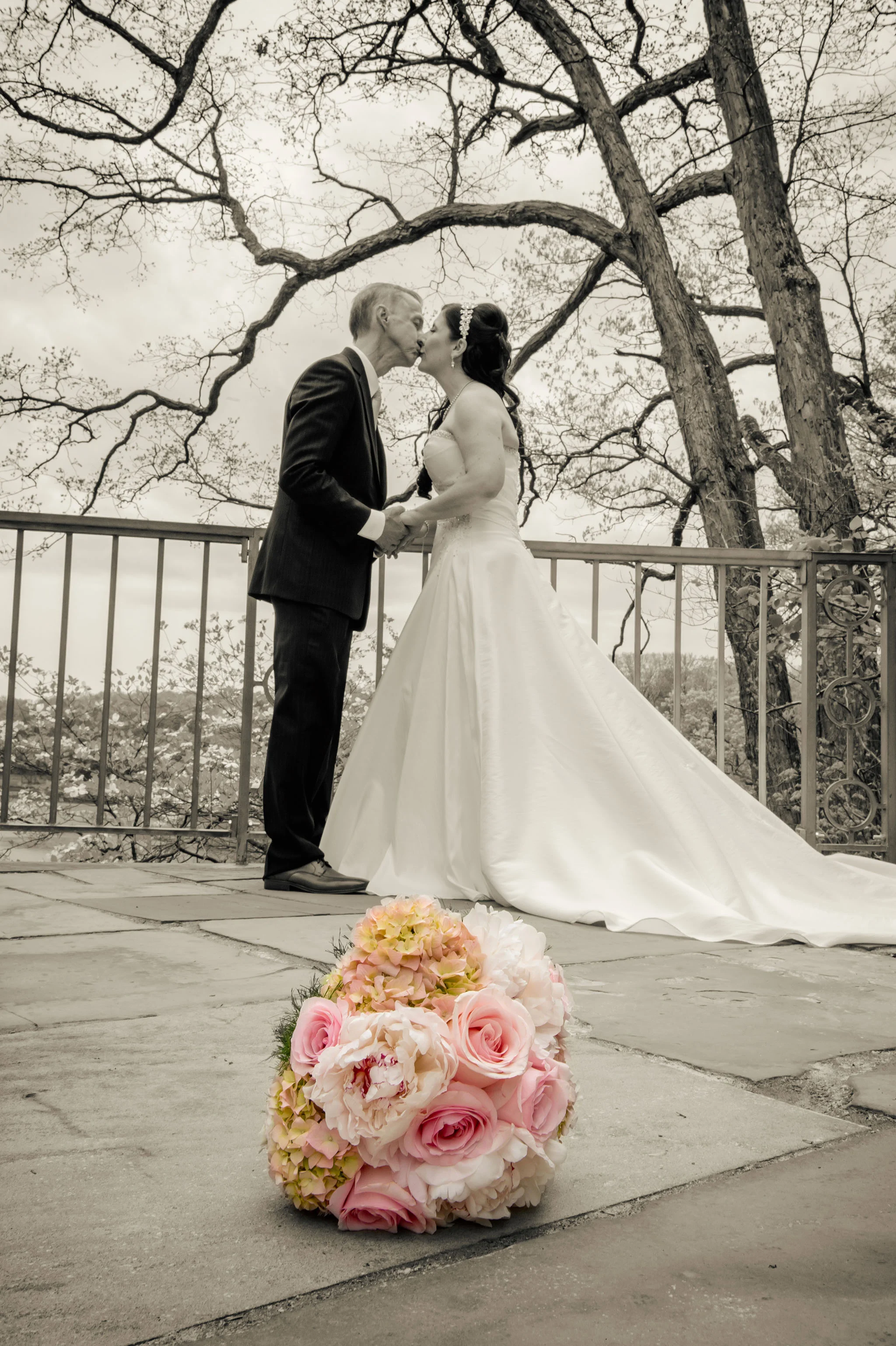 Wedding 5-12-2018-1374fx1 www.jpg