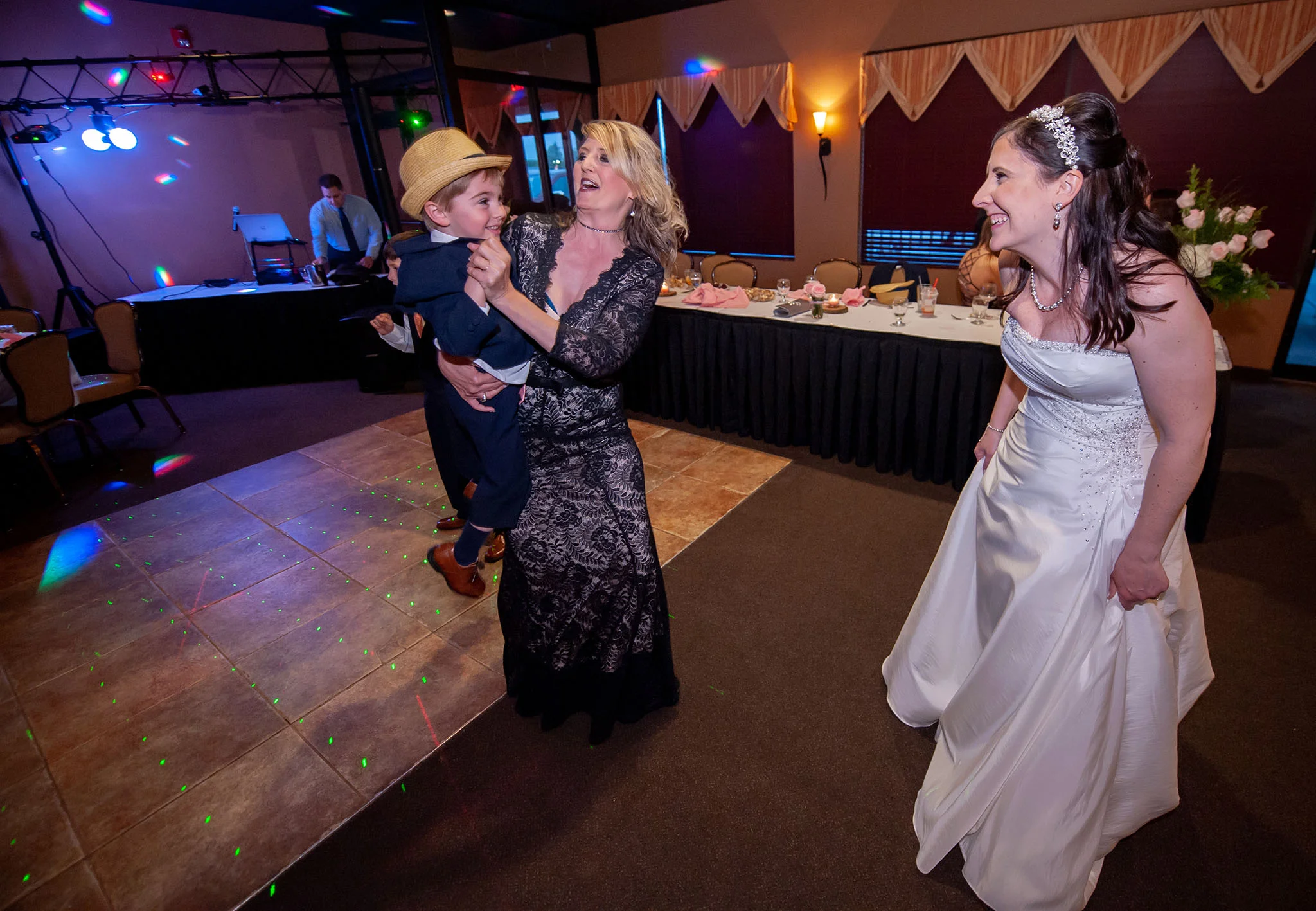 Wedding 5-12-2018-2632 www.jpg