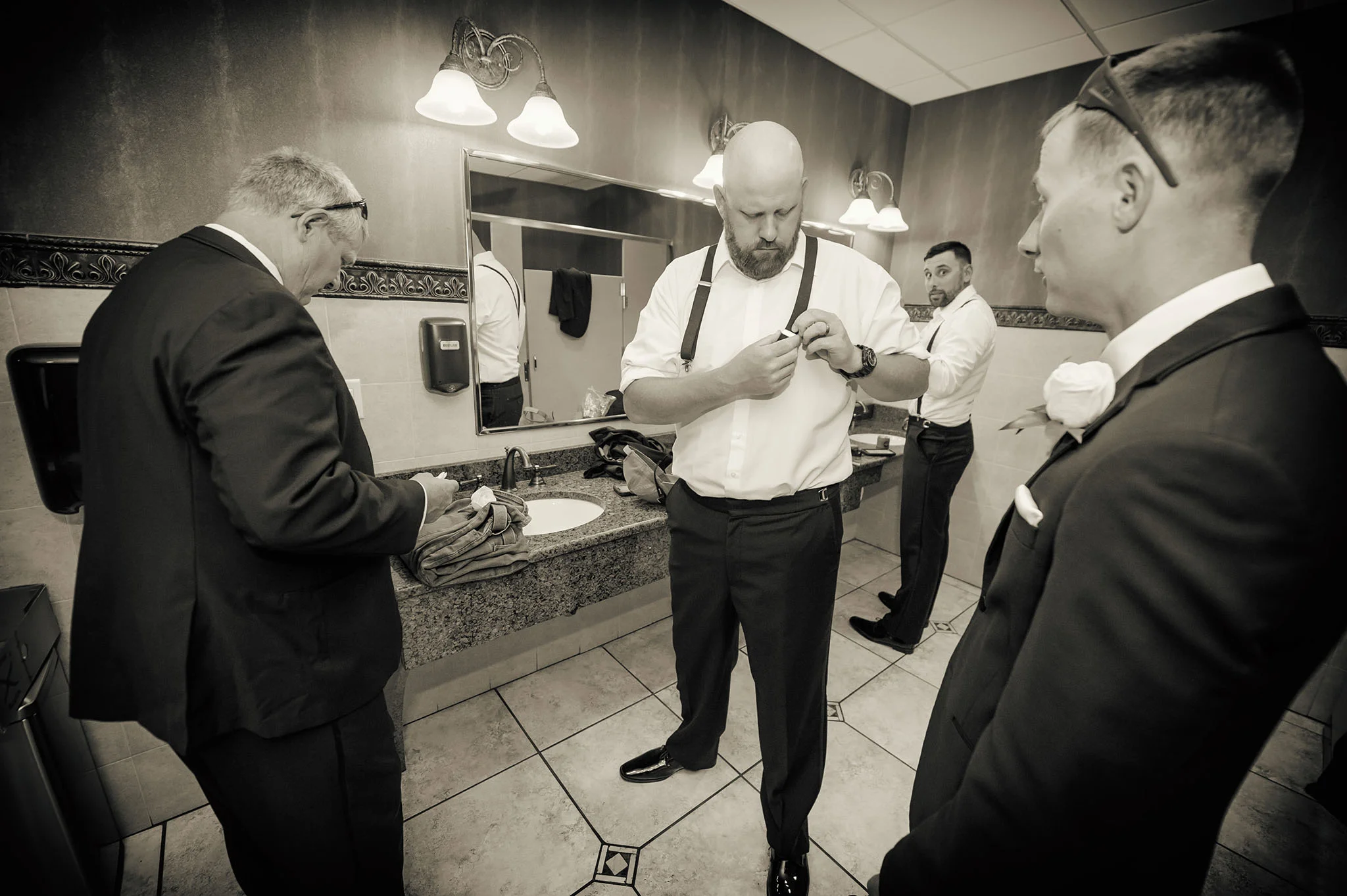 Wedding 5-25-2018-426fx1 www.jpg