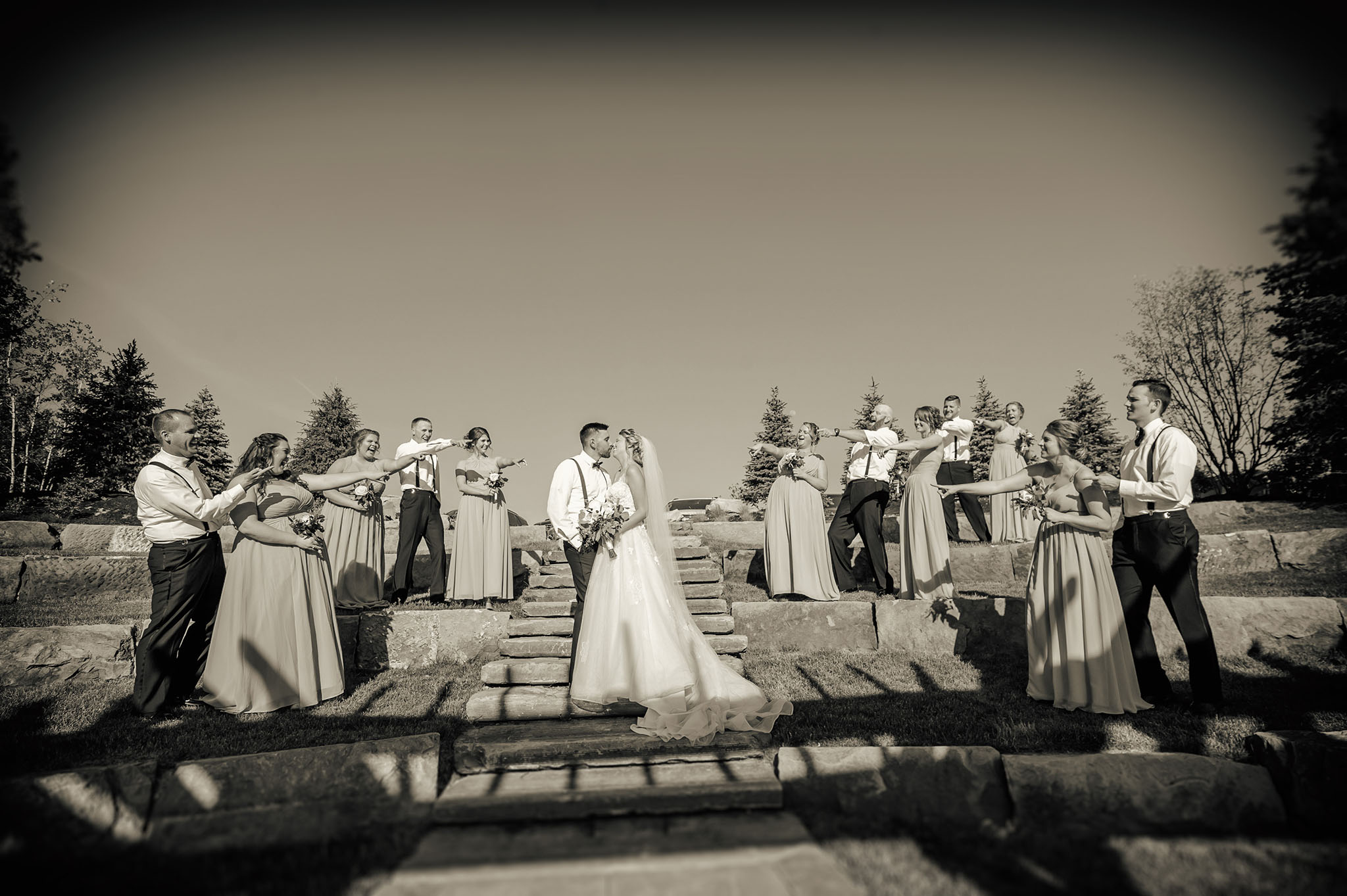 Wedding 5-25-2018-1482fx2 www.jpg