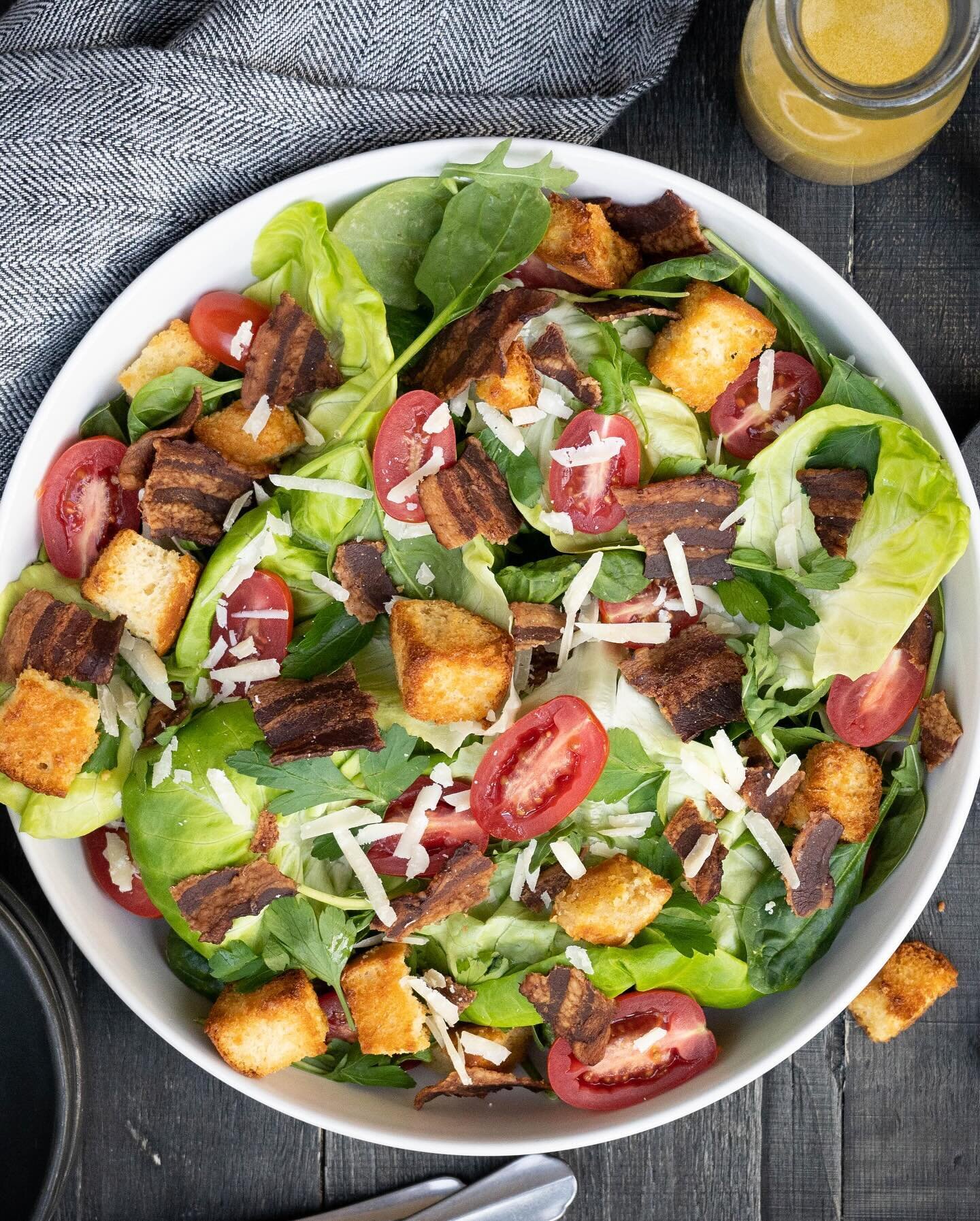 A BLT in a salad! A base of tender lettuce and hearty winter greens,  salty punchiness from bacon and parmesan, sweet, bright tomatoes and golden, buttery, garlicky croutons to round it all out.
*
*
*
*
*
*
*
#BLT  #bacon #salad #croutons #kitchn #fo