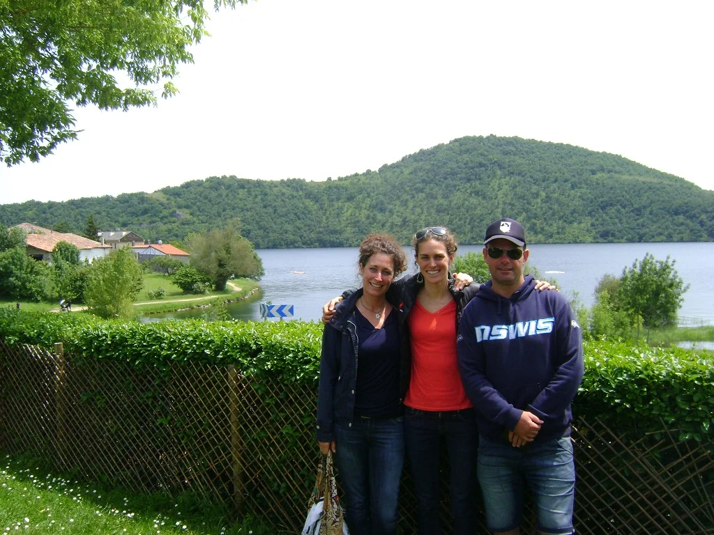 Beata, Gwen, and Jamie in Vitoria