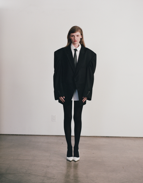 fashion-stylist-los-angeles-elevated-essentials-3.png