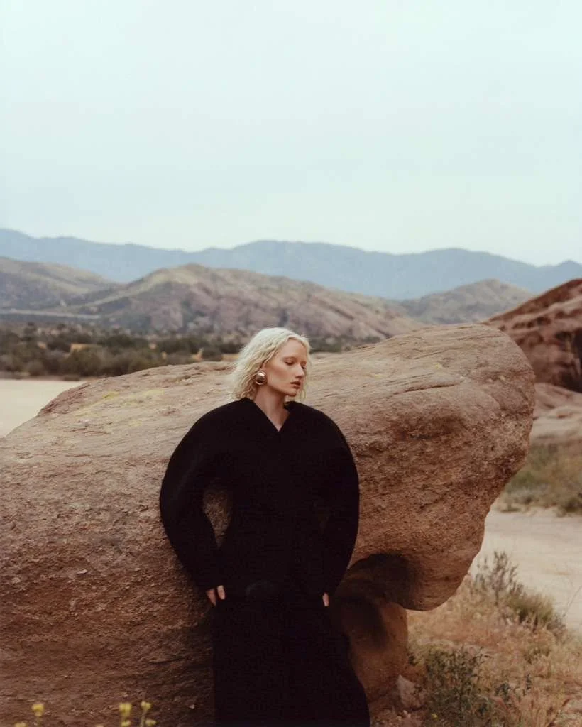 fashion-stylist-los-angeles-desert-fashion-editorial-g.JPG
