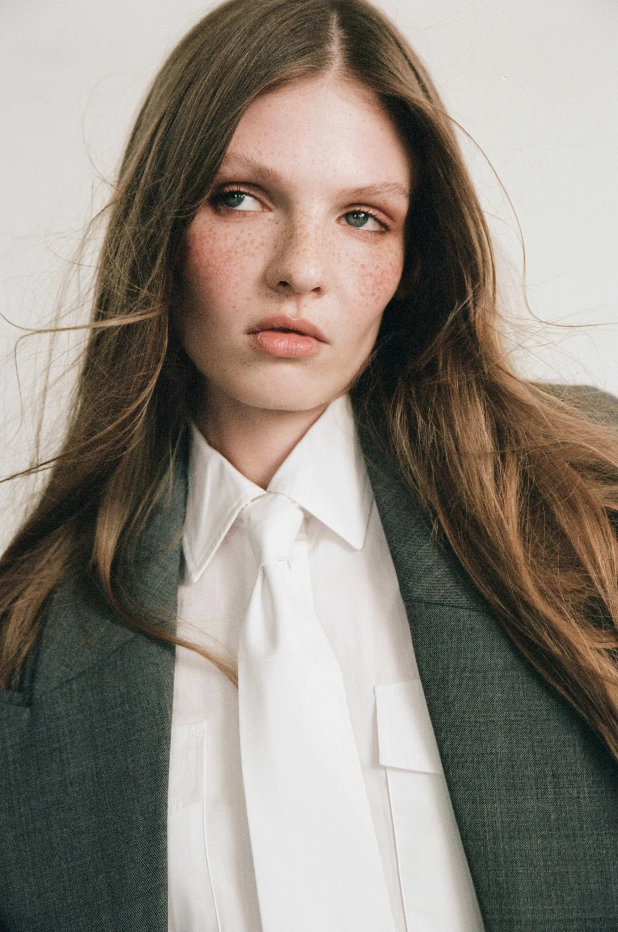 6fashion-stylist-los-angeles-desert-fashion-editorial-.jpeg