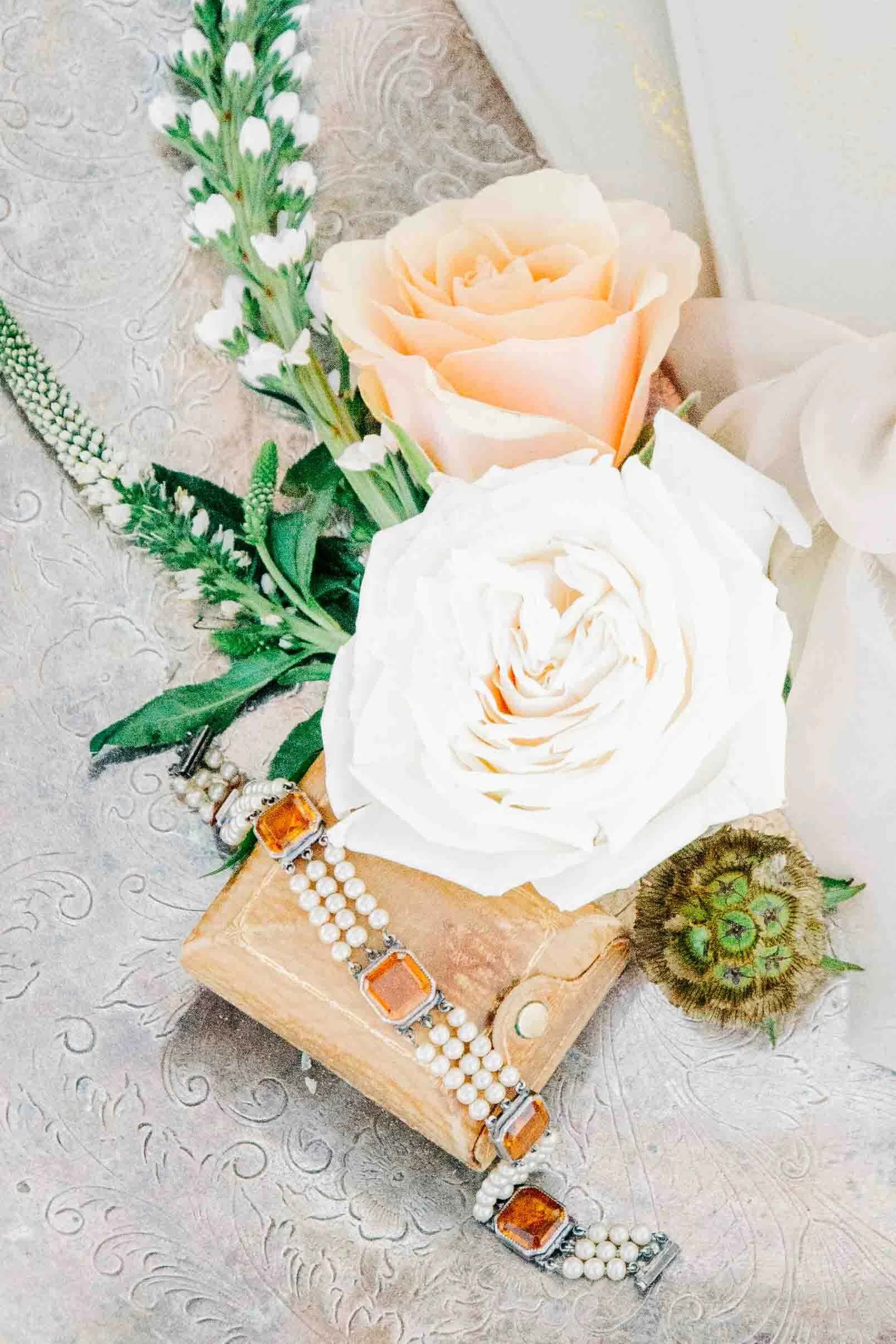 Vegas Desert Styled Elopement-3.JPG