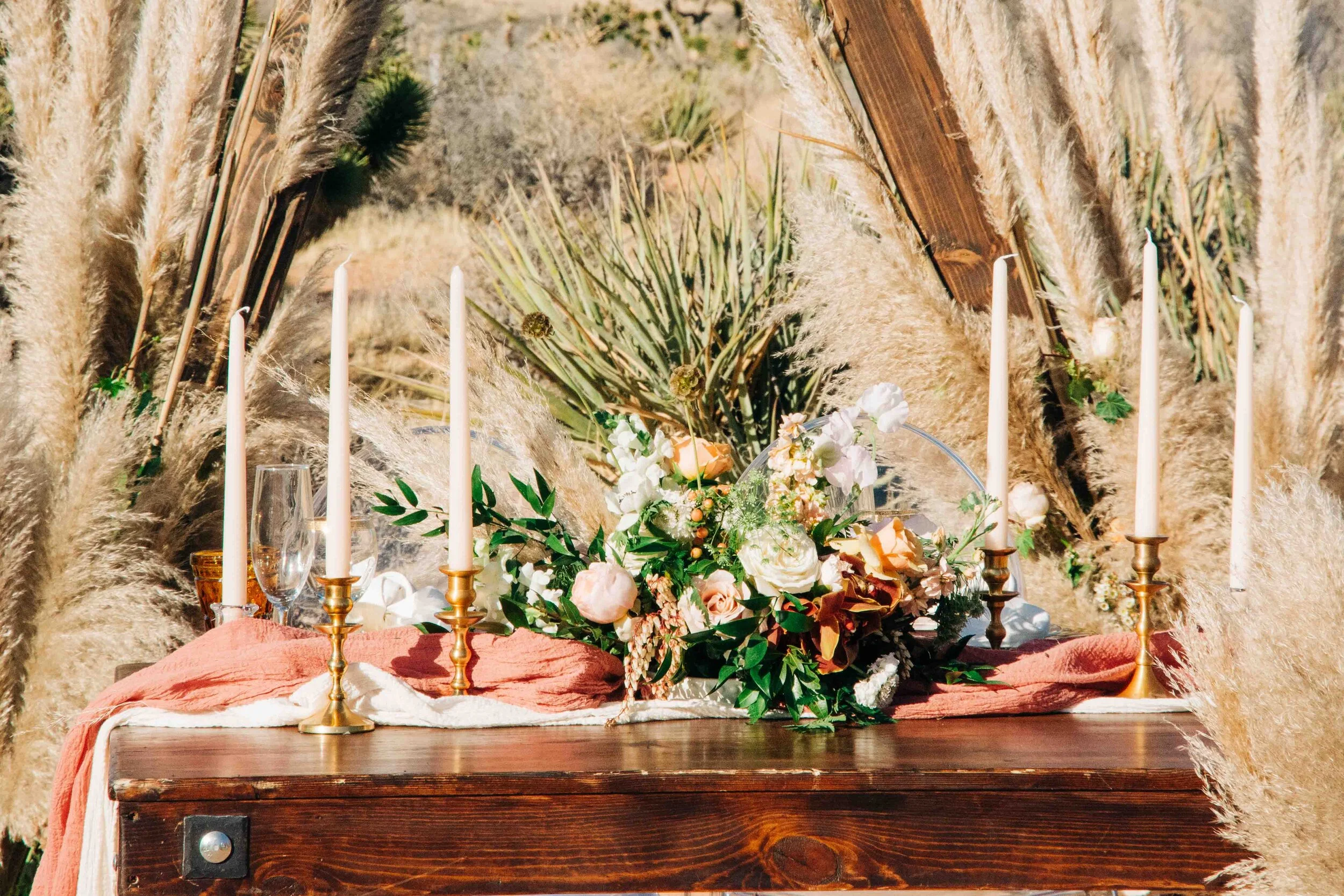 Vegas Desert Styled Elopement-8.JPG