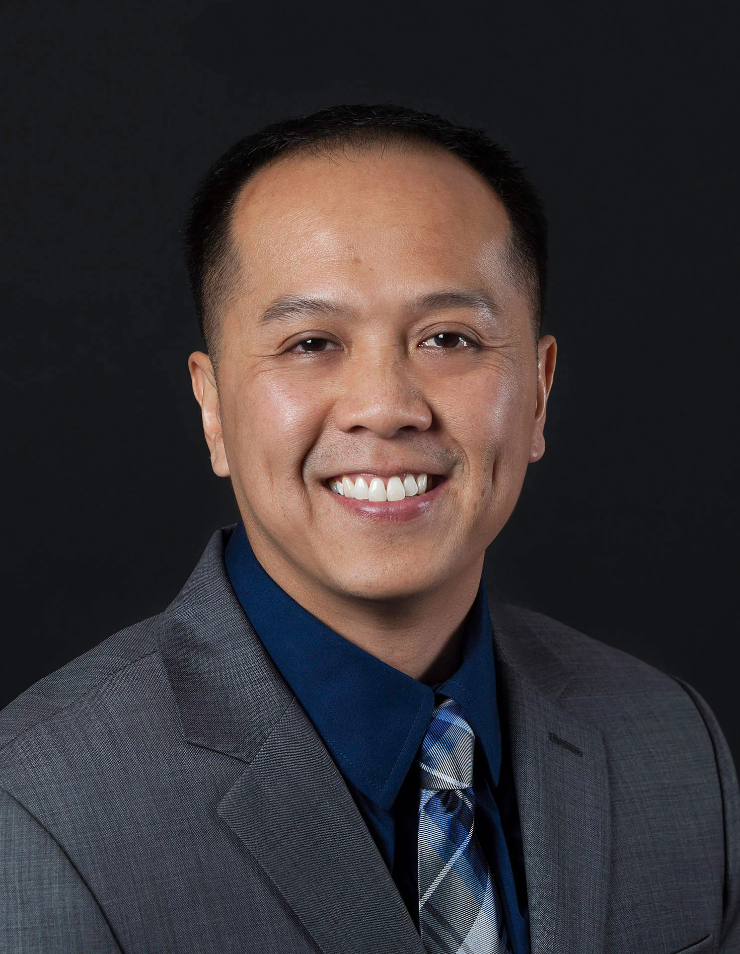 Ted Truong 3 (1).jpg