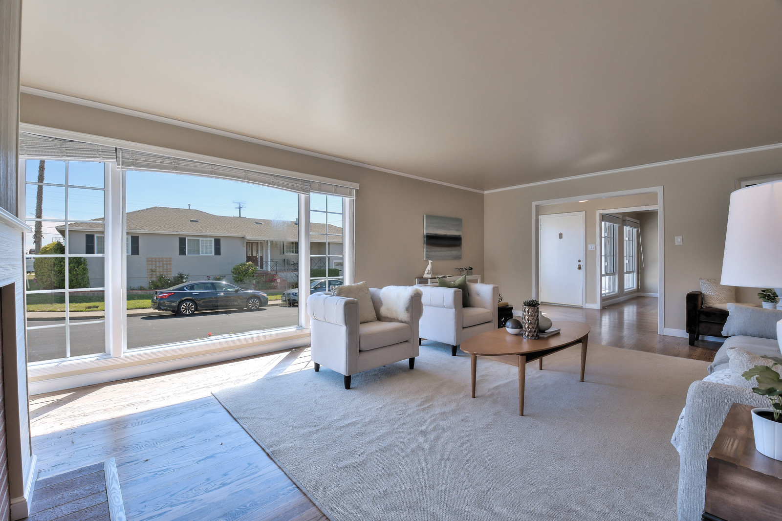 12_f8_207_Ravenwood_Way_07172018_012_mls.jpg