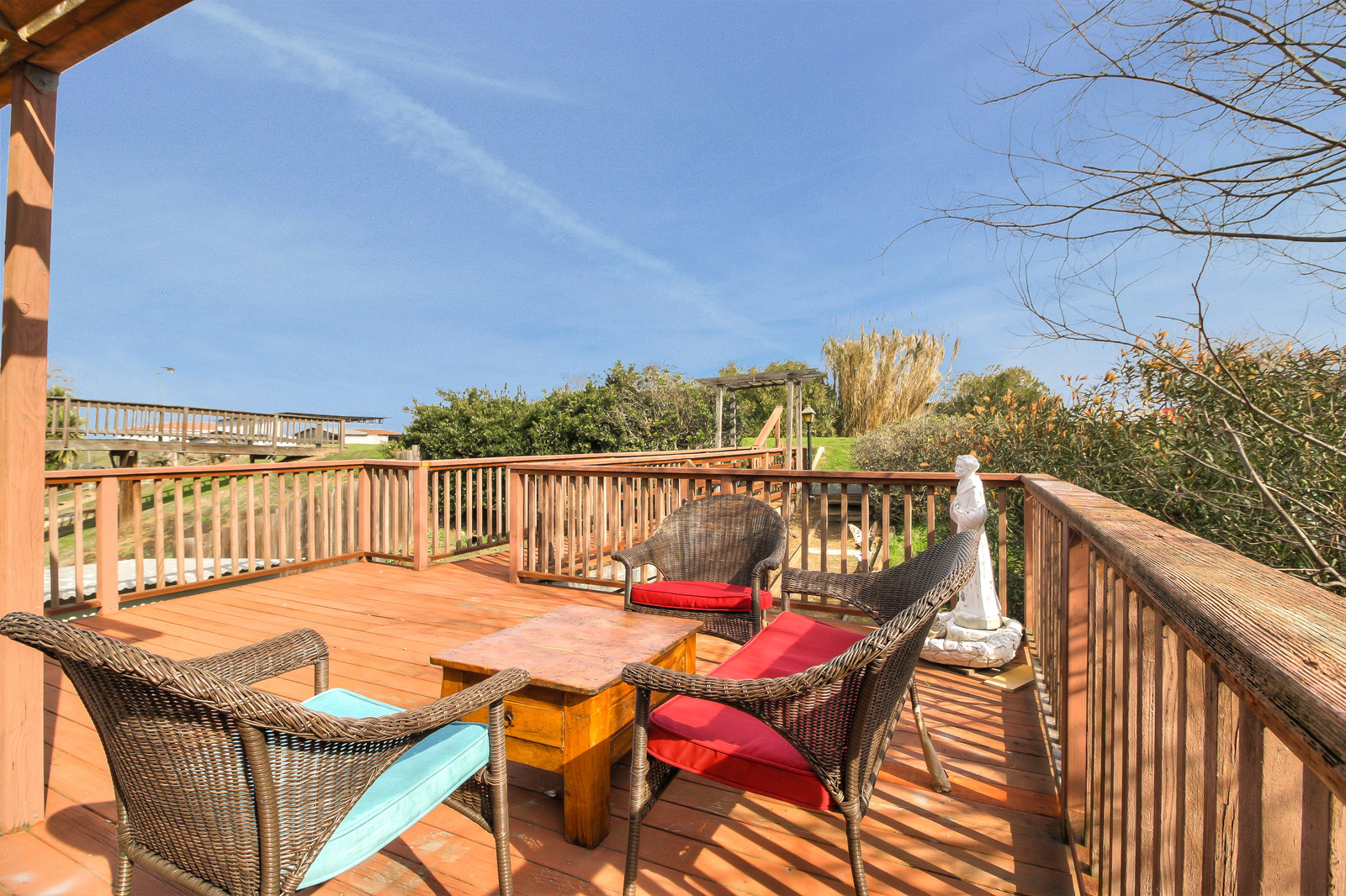 42_F85428_Sandmound_Blvd42_mls.jpg