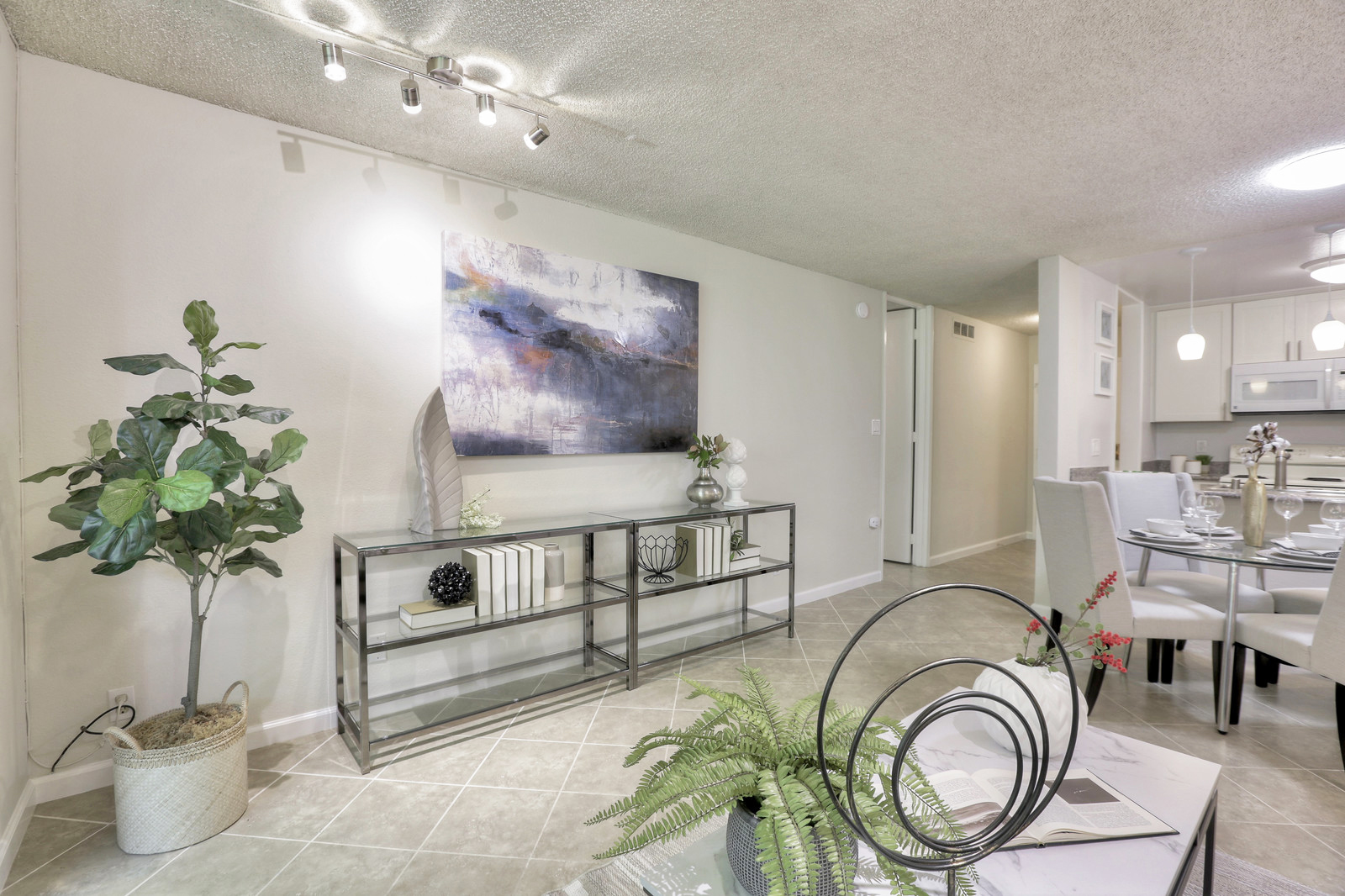 04_F81148_Shelter_Creek_Lane11_mls.jpg