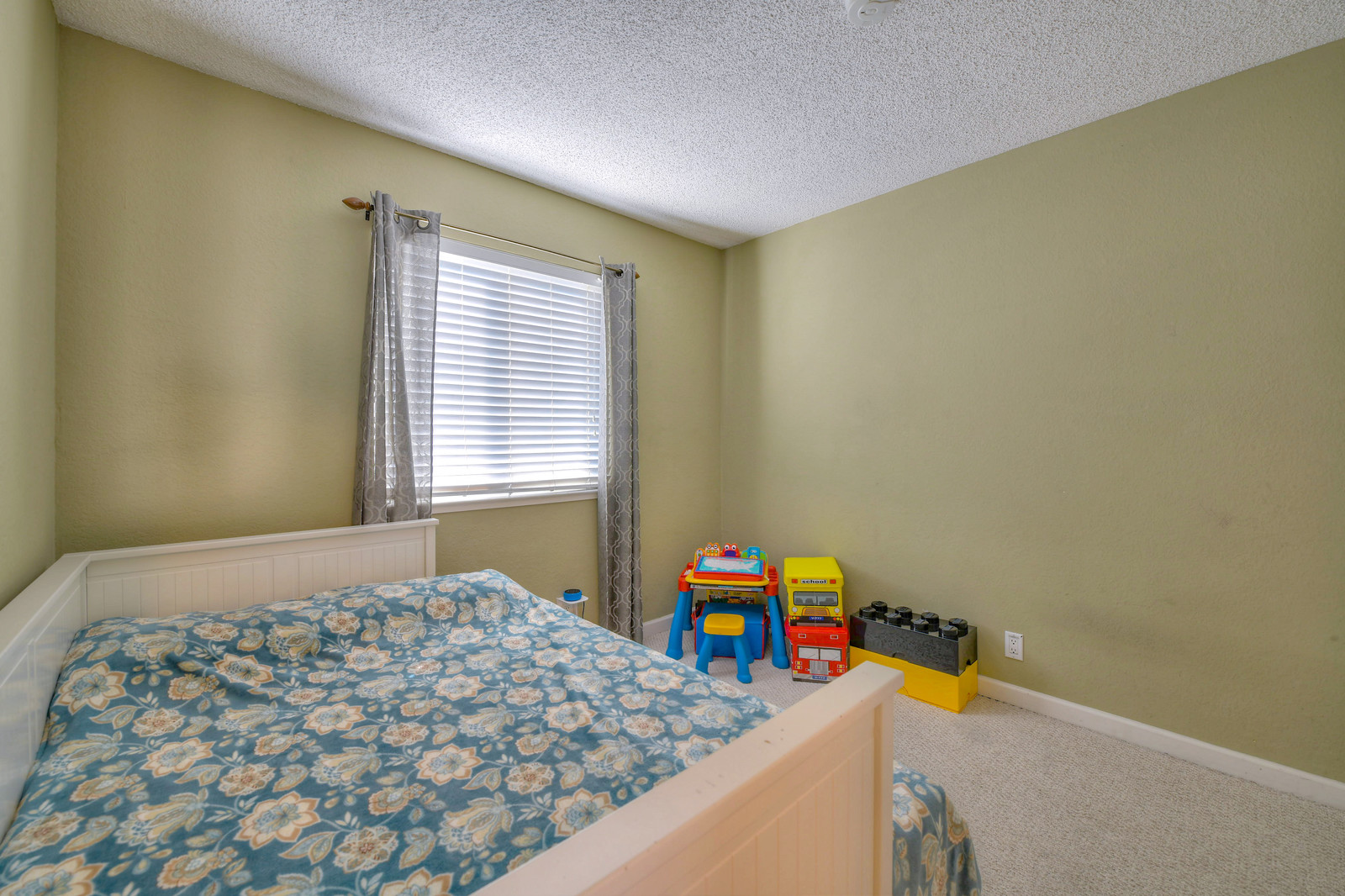 24_F8472_Coyote_Creek28_mls.jpg