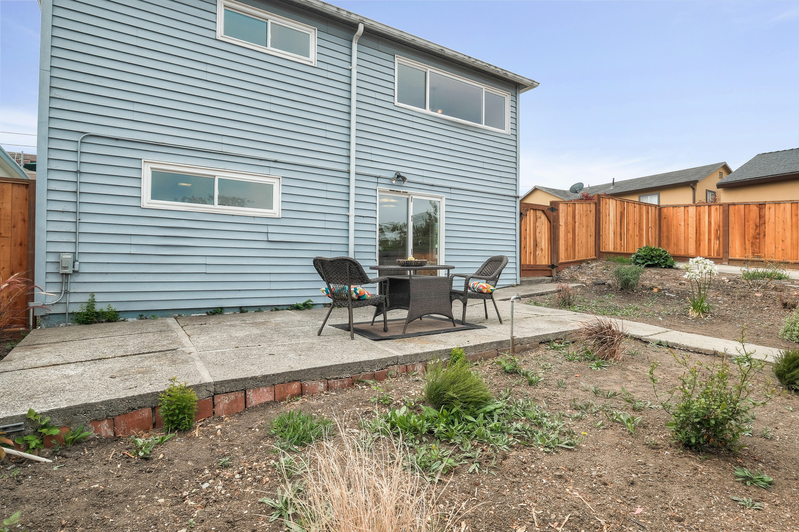 42_F81514SequoiaAve42_mls.jpg