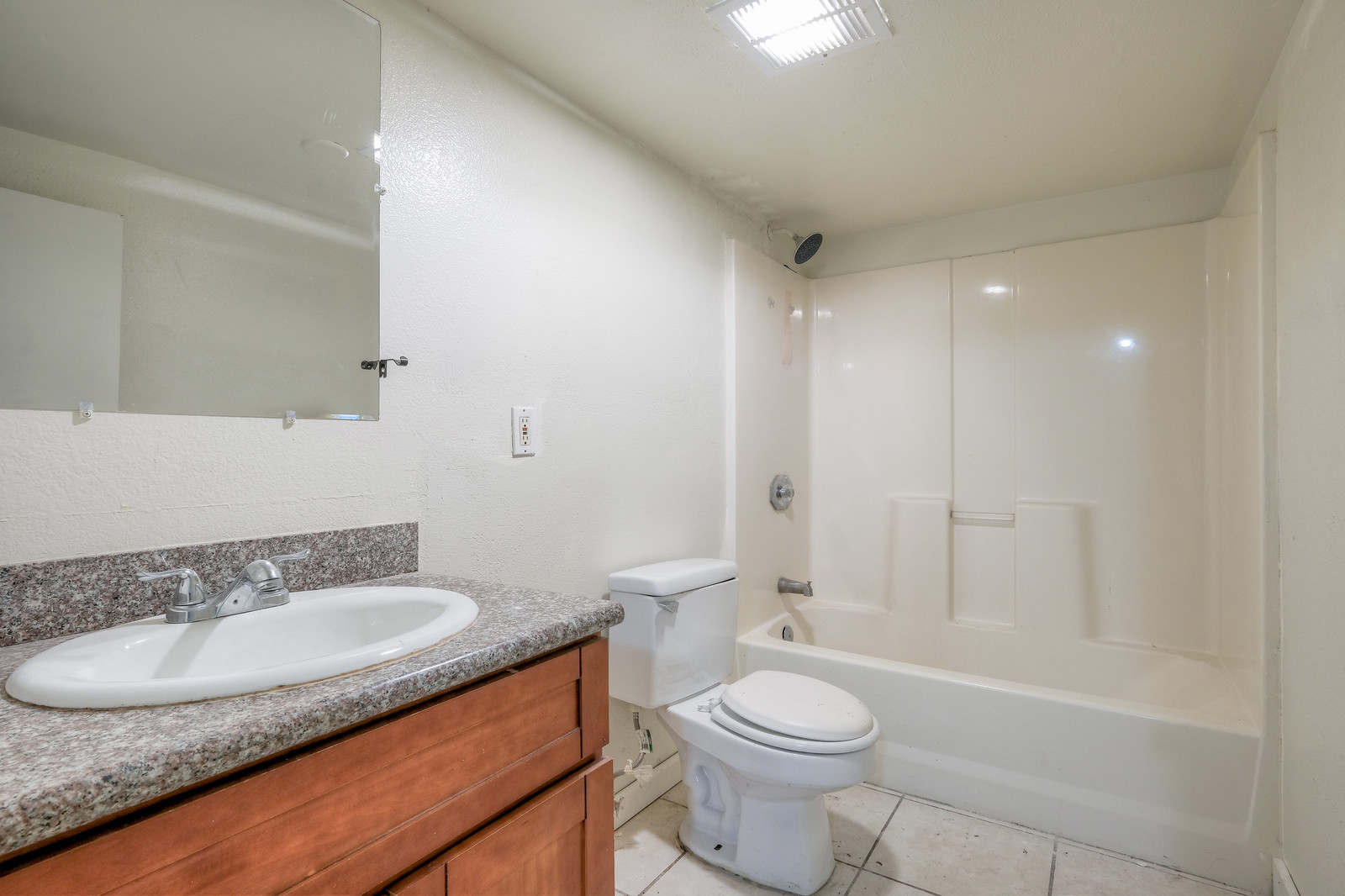 36_f8167531926730_mls.jpg