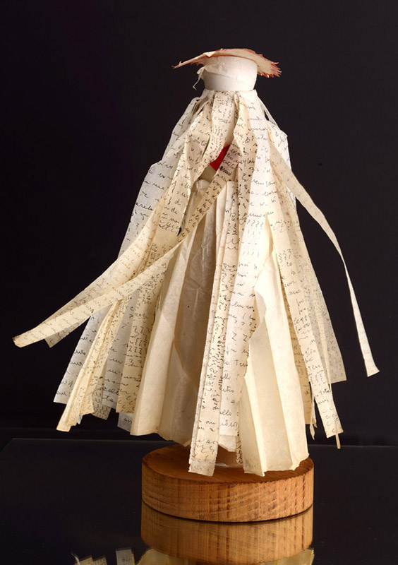 Autoritratto, 1980 inchiostro su carta, legno, vetro, 60x25x20 cm
