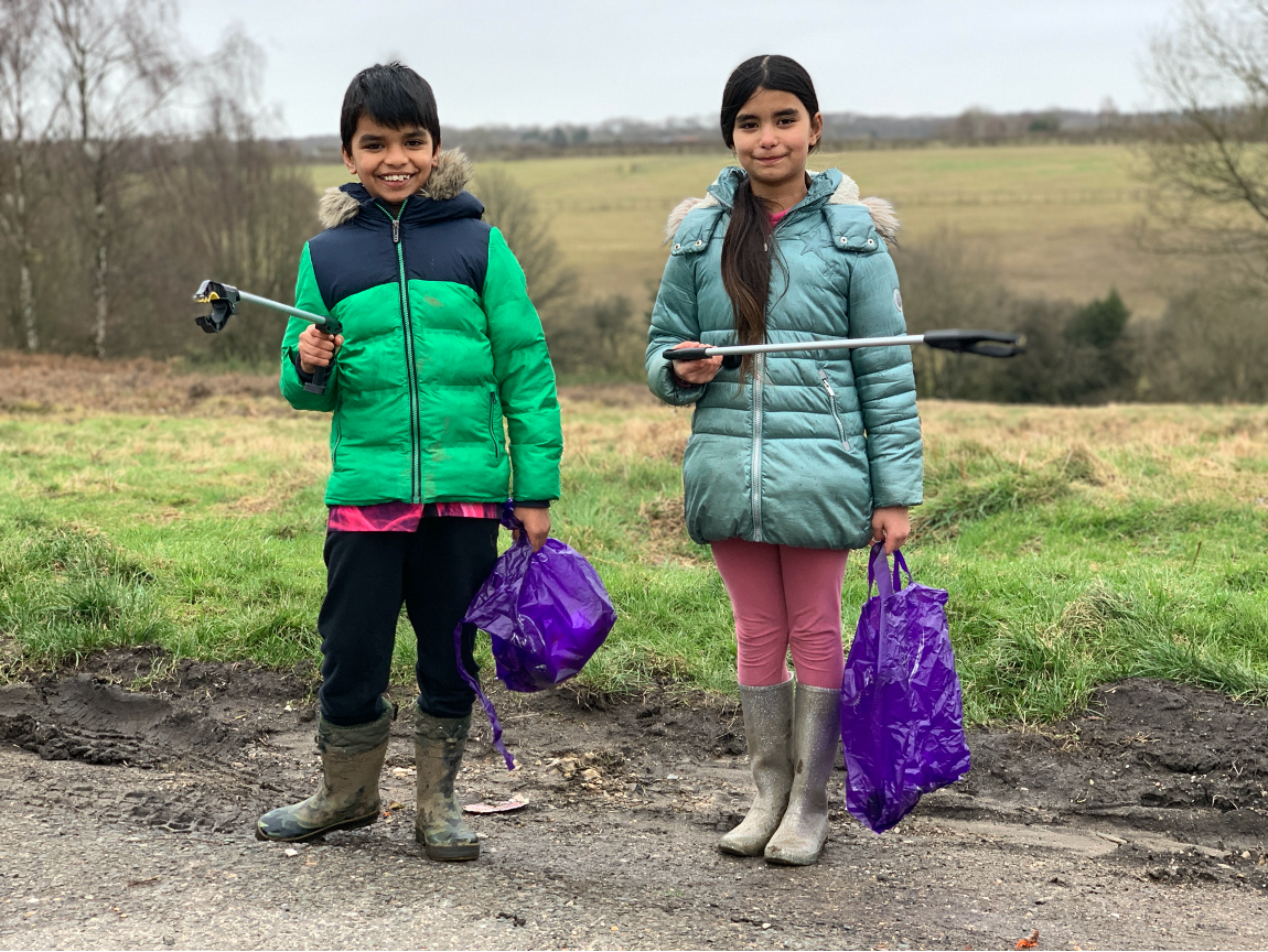 Litter picking 2.png