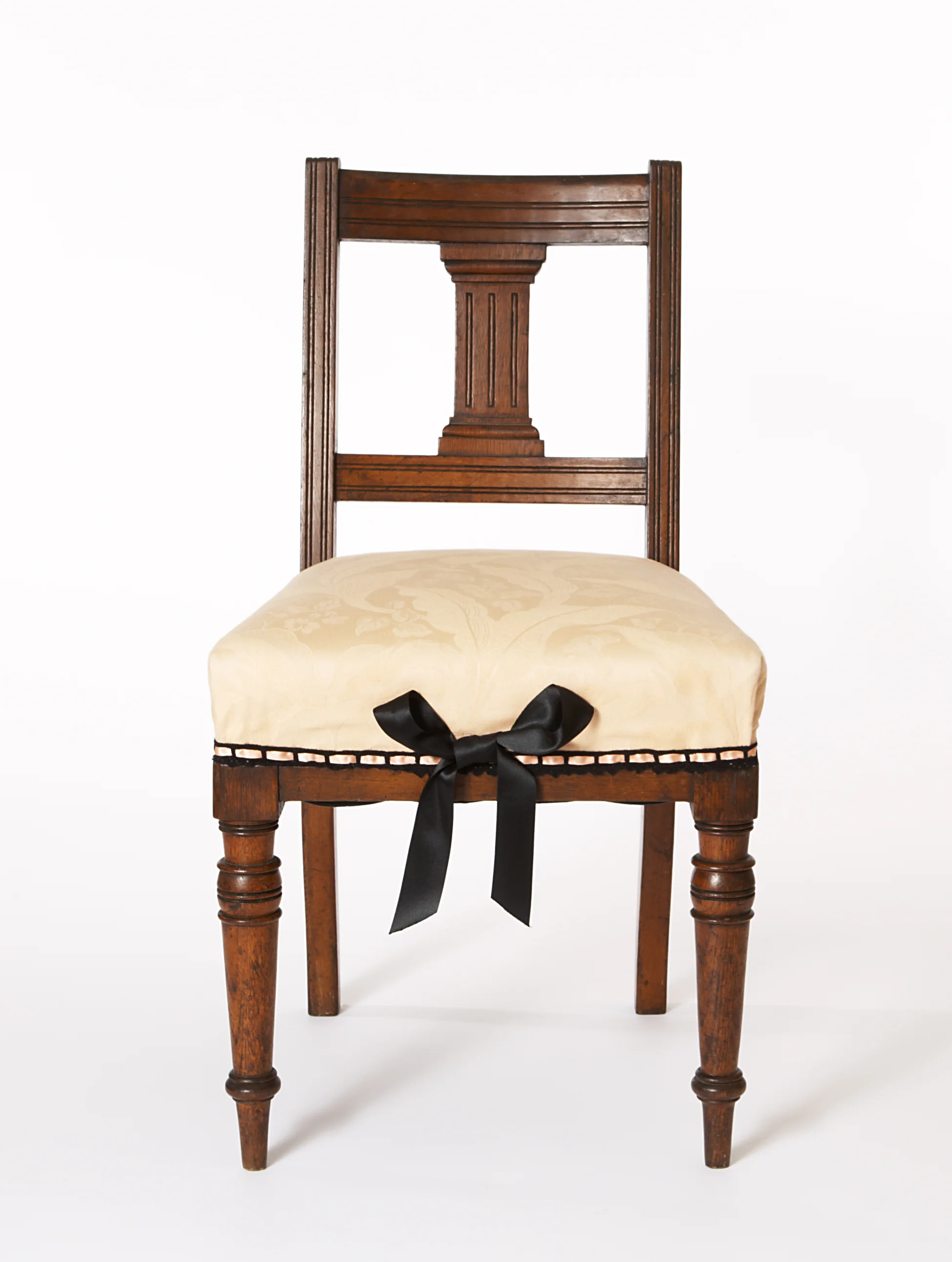 Bow Dining Chair - £175