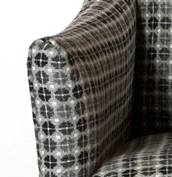 chair04d.jpg