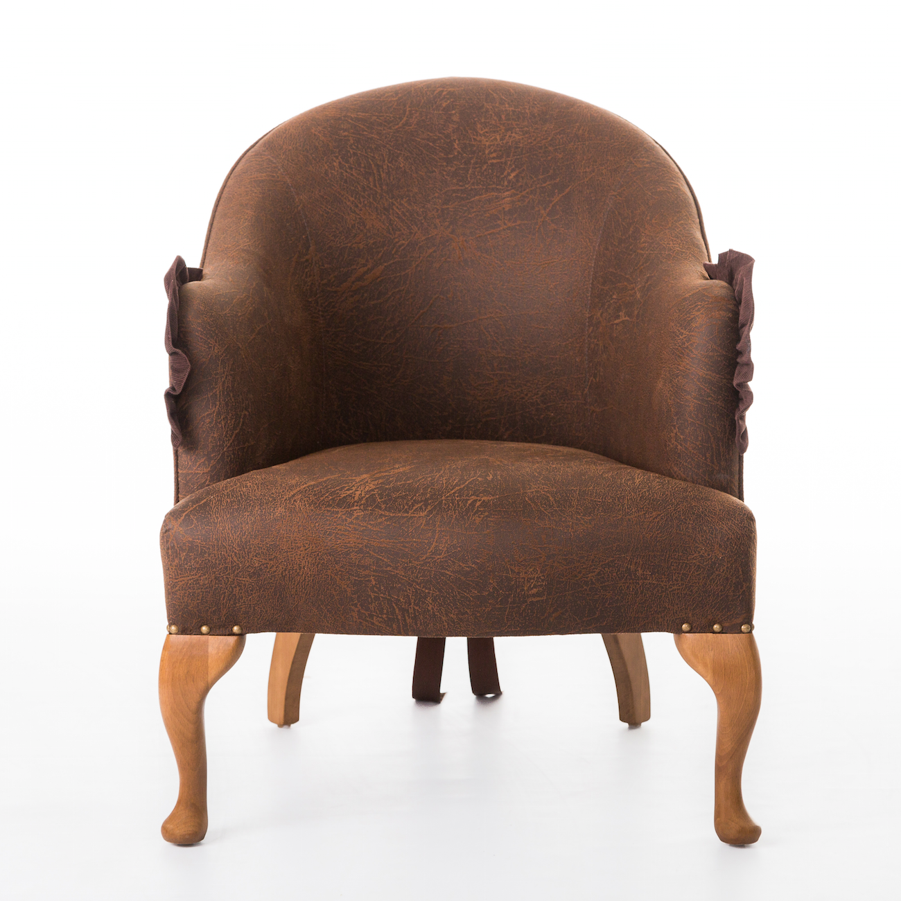 Dimensions Height of seat 35cm, rising to 41cm mid seat. Depth front to back 64cm. Height of legs - 21cm. Height of complete chair - 71cm. Width - 64cm