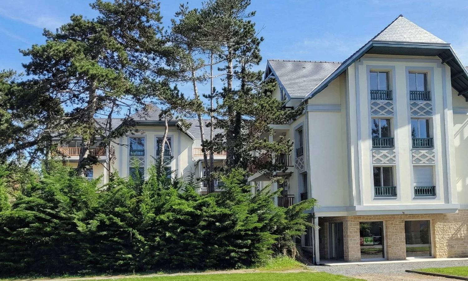 A2_2005_immeuble 03.jpg