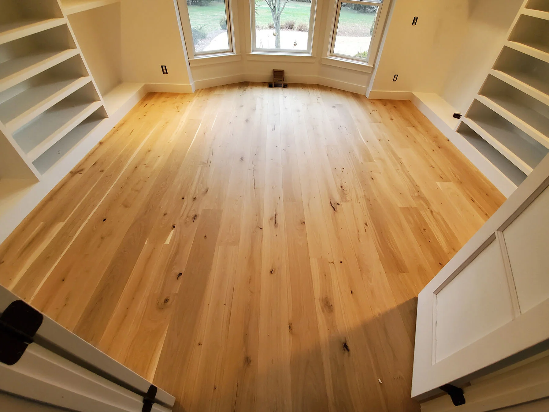 Wide Plank White Oak.jpg