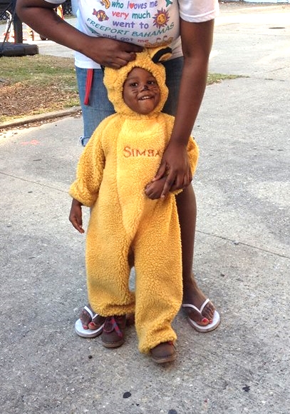Halloween 2014: An adorable Simba costume for an adorable Covenant House 'WEENSTER