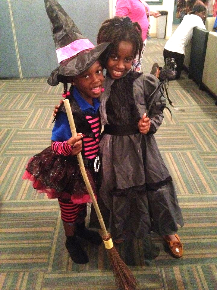  Halloween 2014: Zamyria and Angel at Covenant House rock their 'WEEN DREAM costumes 