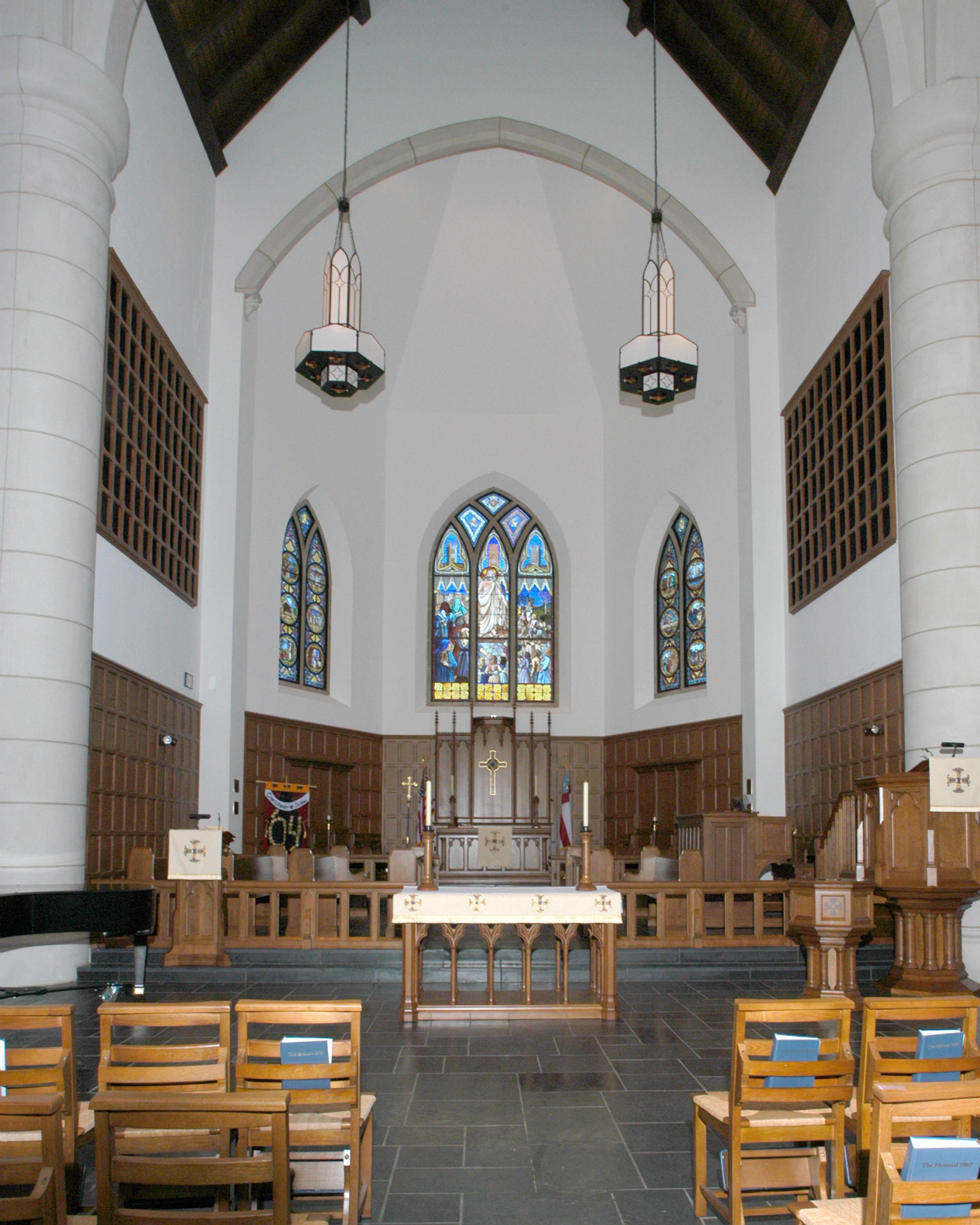 Canterberry Chapel - Interior 4.jpg
