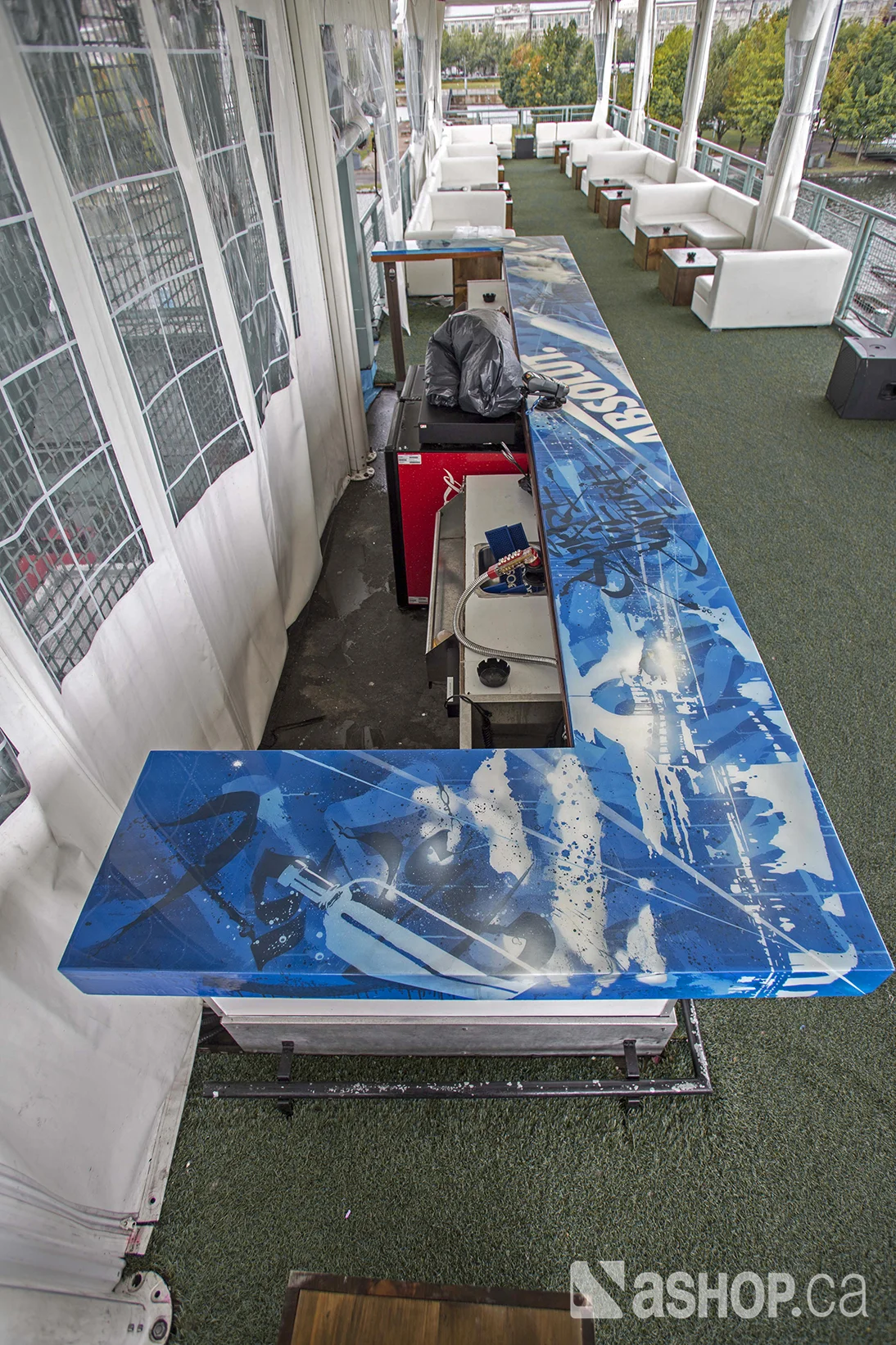 A'shop x Absolut x Terrasses Bonsecours