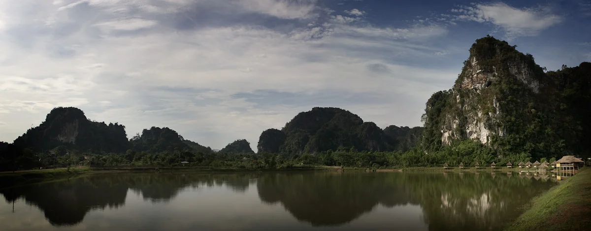 LZ4I4844_pan.jpg