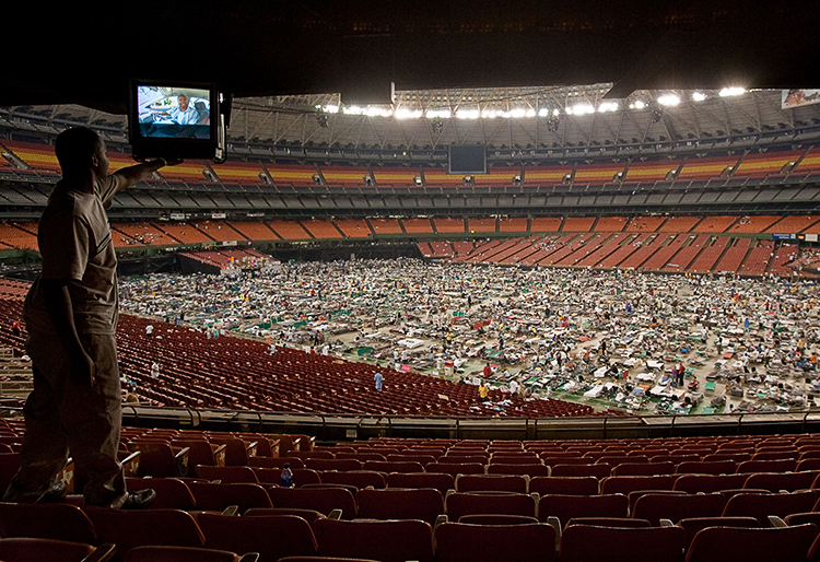 34_LZ4I6943-zuma.jpg