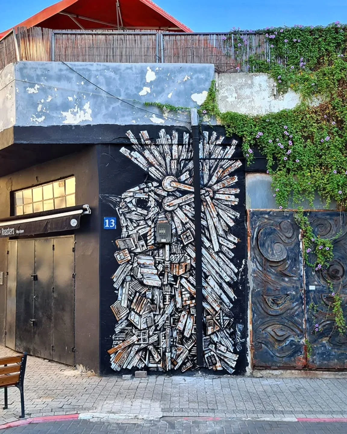 When I feel summer is getting closer I feel the next visit in Tel Aviv is getting closer as well. You know what I mean?
Would love to hear from you if ou like to plan an art project together 💞