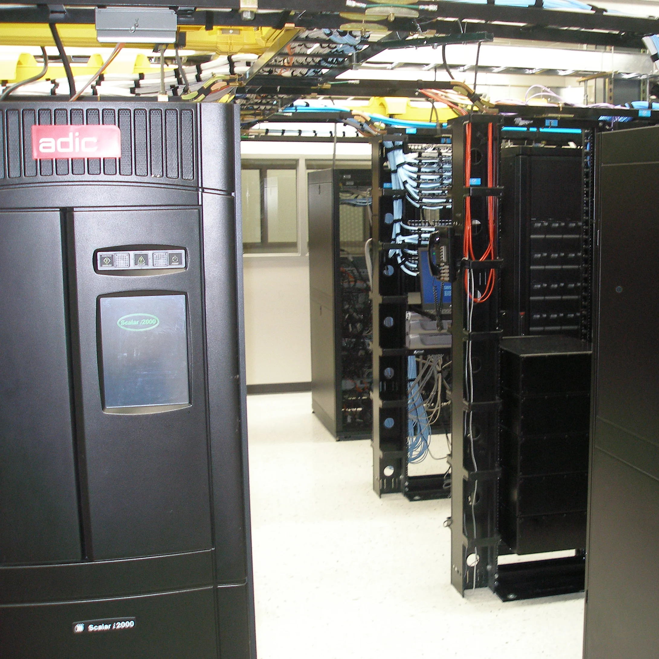 ventana-server-room-sq.jpg