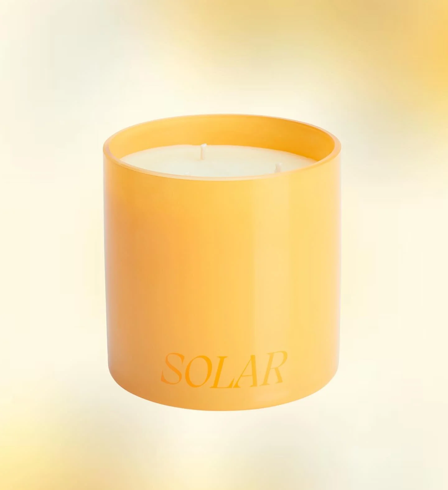 SOLAR ☀️
A scent shaped by light, salt, and sea.

Inspired by the shores of Menorca, Solar opens with crisp bergamot and green tea, layered with soft white florals, grounding cedar, and radiant solar warmth&mdash;capturing the feeling of Mediterranea