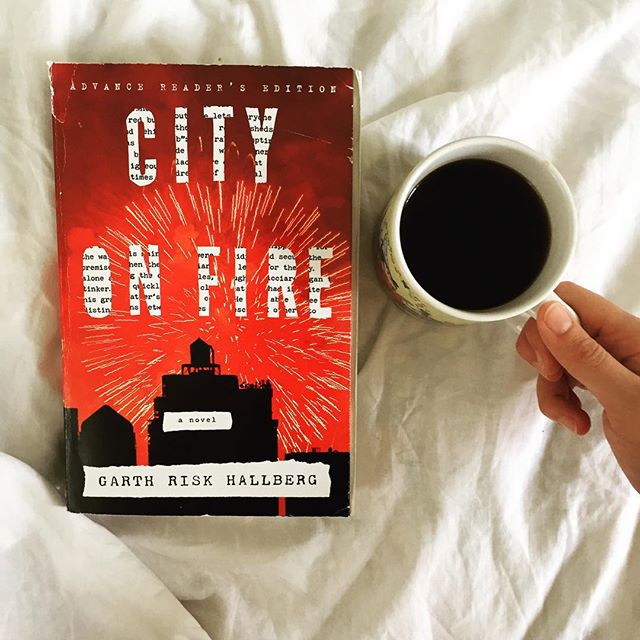 I devoted my Sunday morning to City on Fire by Garth Risk Hallberg, and I'm feeling pretty good about it as an upcoming First Editions Club selection. I'm looking forward to meeting Garth at the @odysseybookshop in October so he can sign the first printings of his book! #cityonfire #garthriskhallberg #odysseyfirsts