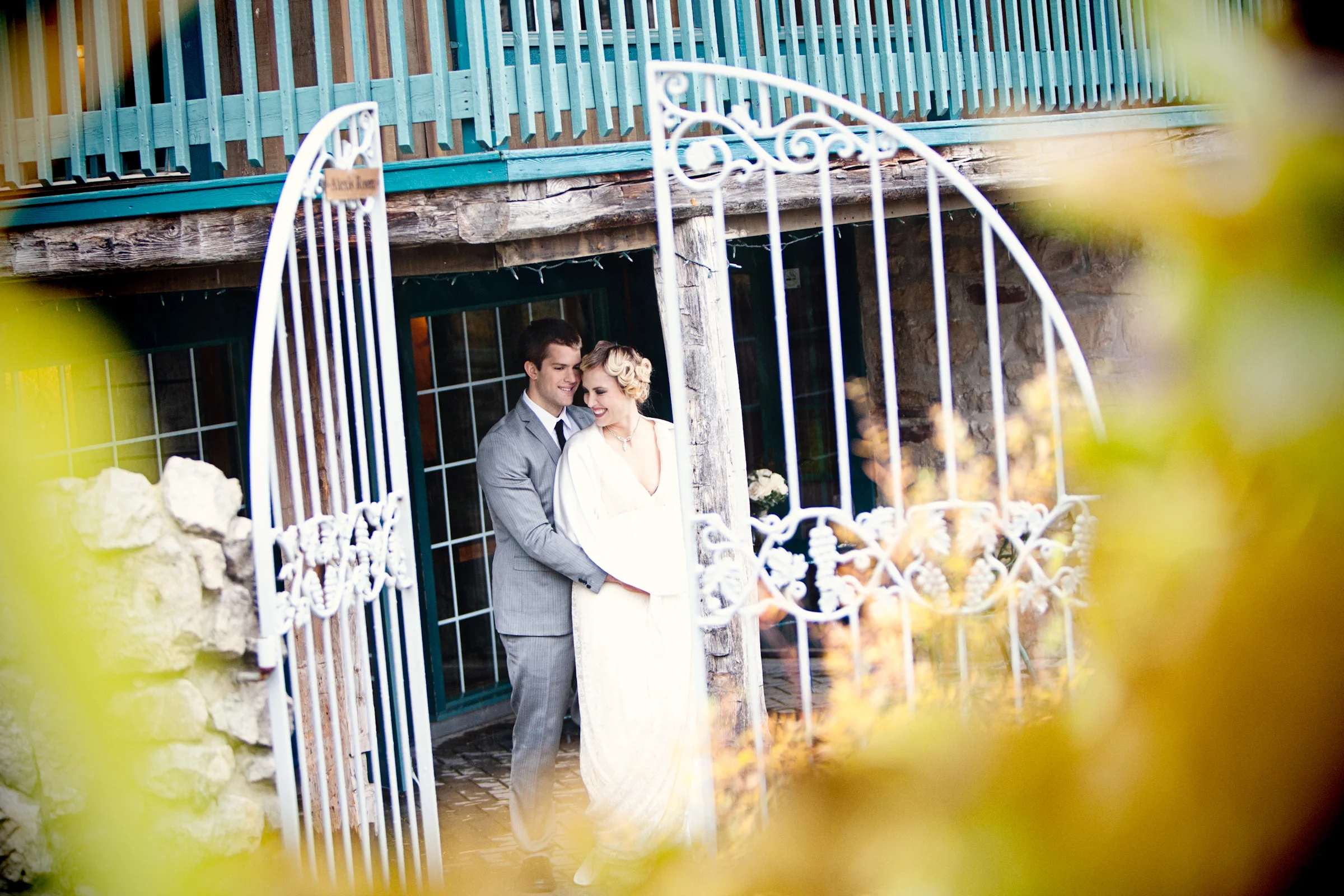 AuraAtelier_VintageWedding_Styled-10.jpg