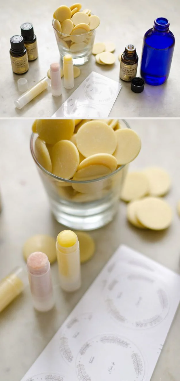 http://www.buzzfeed.com/peggy/useful-wedding-favors-your-guests-will-actually-want?sub=2098606_999286#.kwGzZ76aj