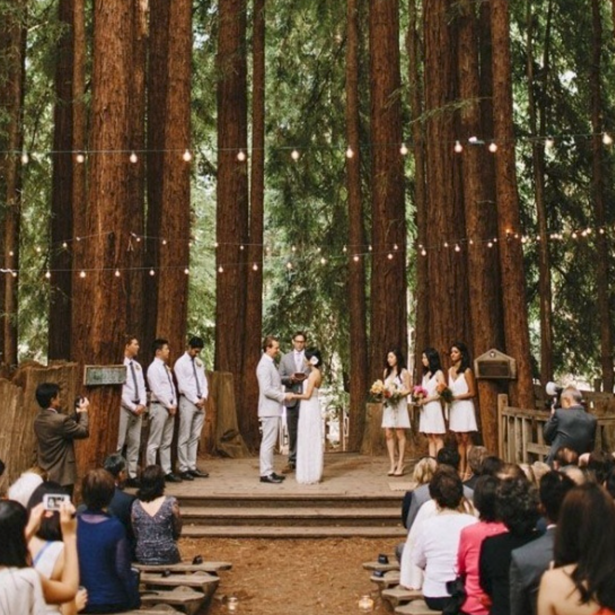 Photo: weddingpartyapp.com