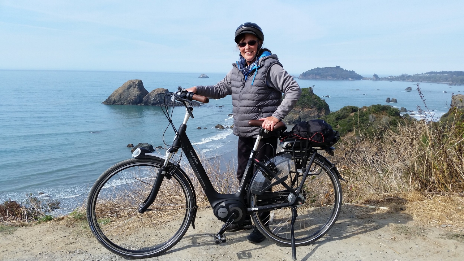 Joan Watanabe with her Gazelle Arroyo C8 on the Northern California coast