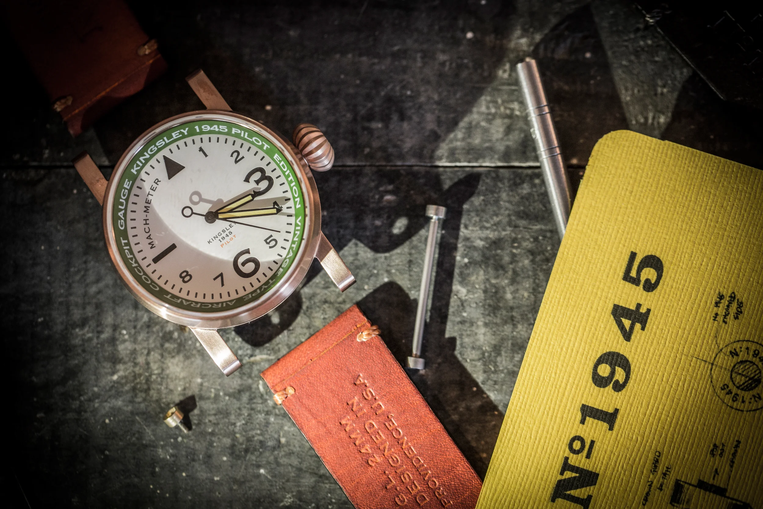 Type 2 - Copperbolt: Copper-steel White Mach Dial