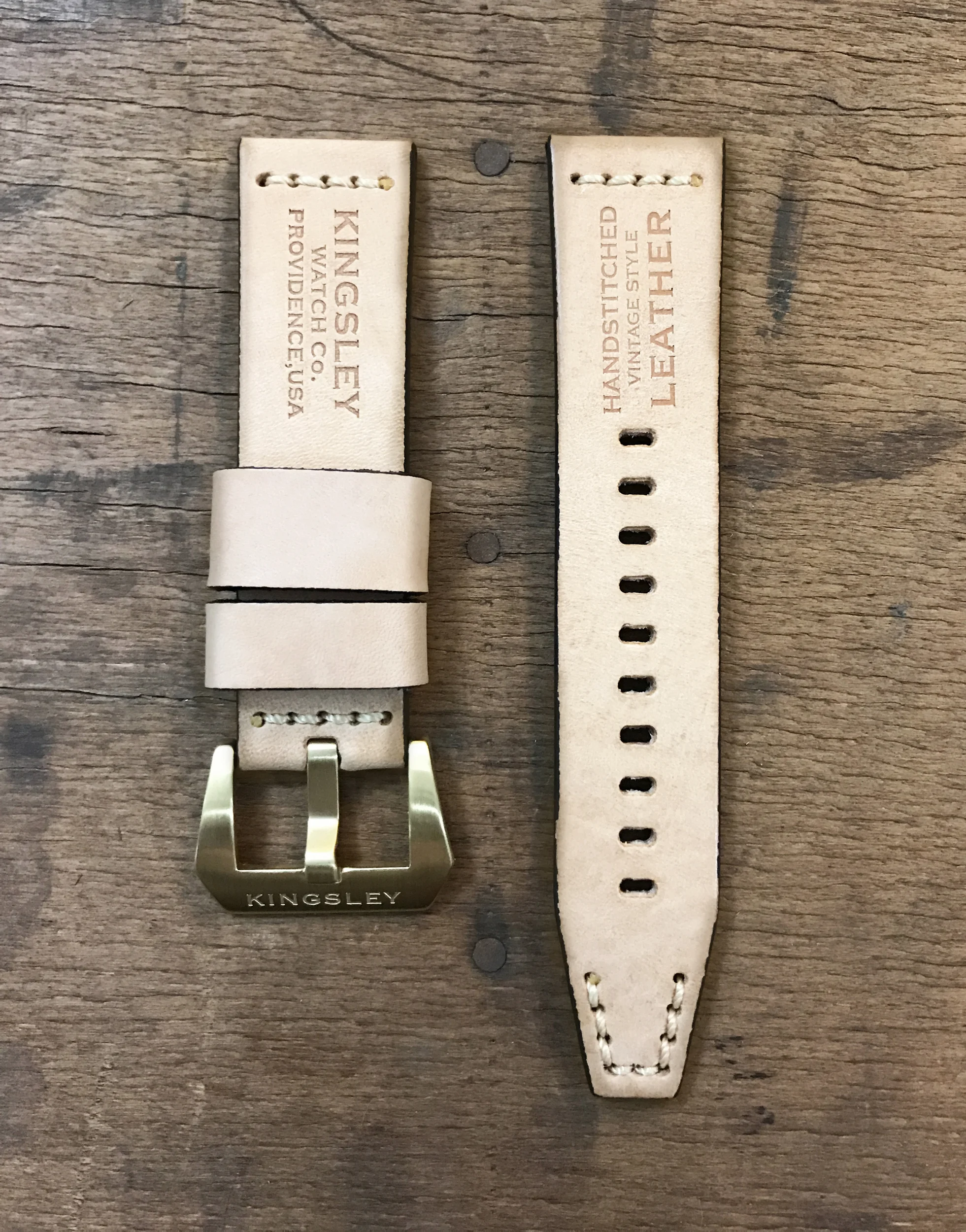 24x22 Kingsley Vintage Bomber Reversible Strap