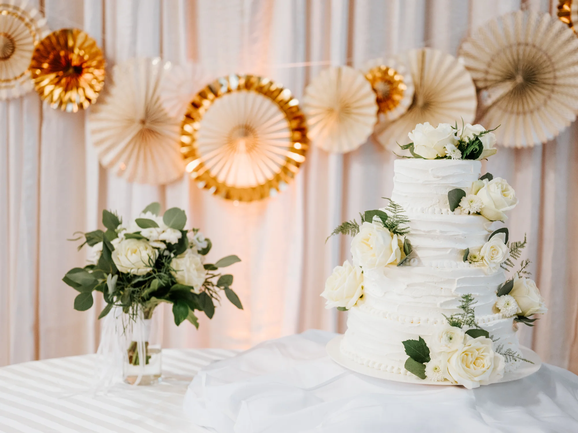 Stolen Glimpses Seattle Wedding Photographers 58.jpg