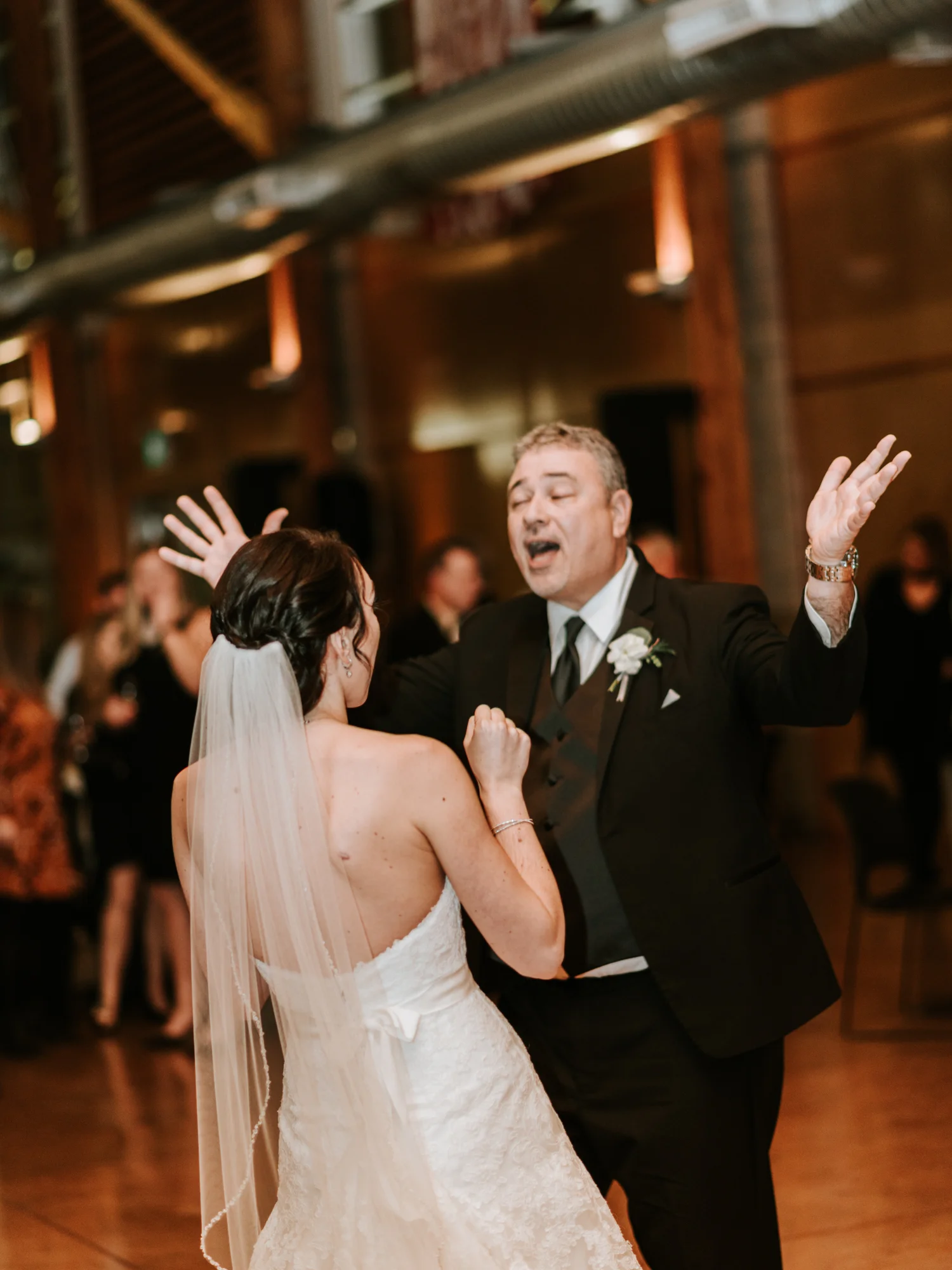 Stolen Glimpses Seattle Wedding Photographers 105.jpg