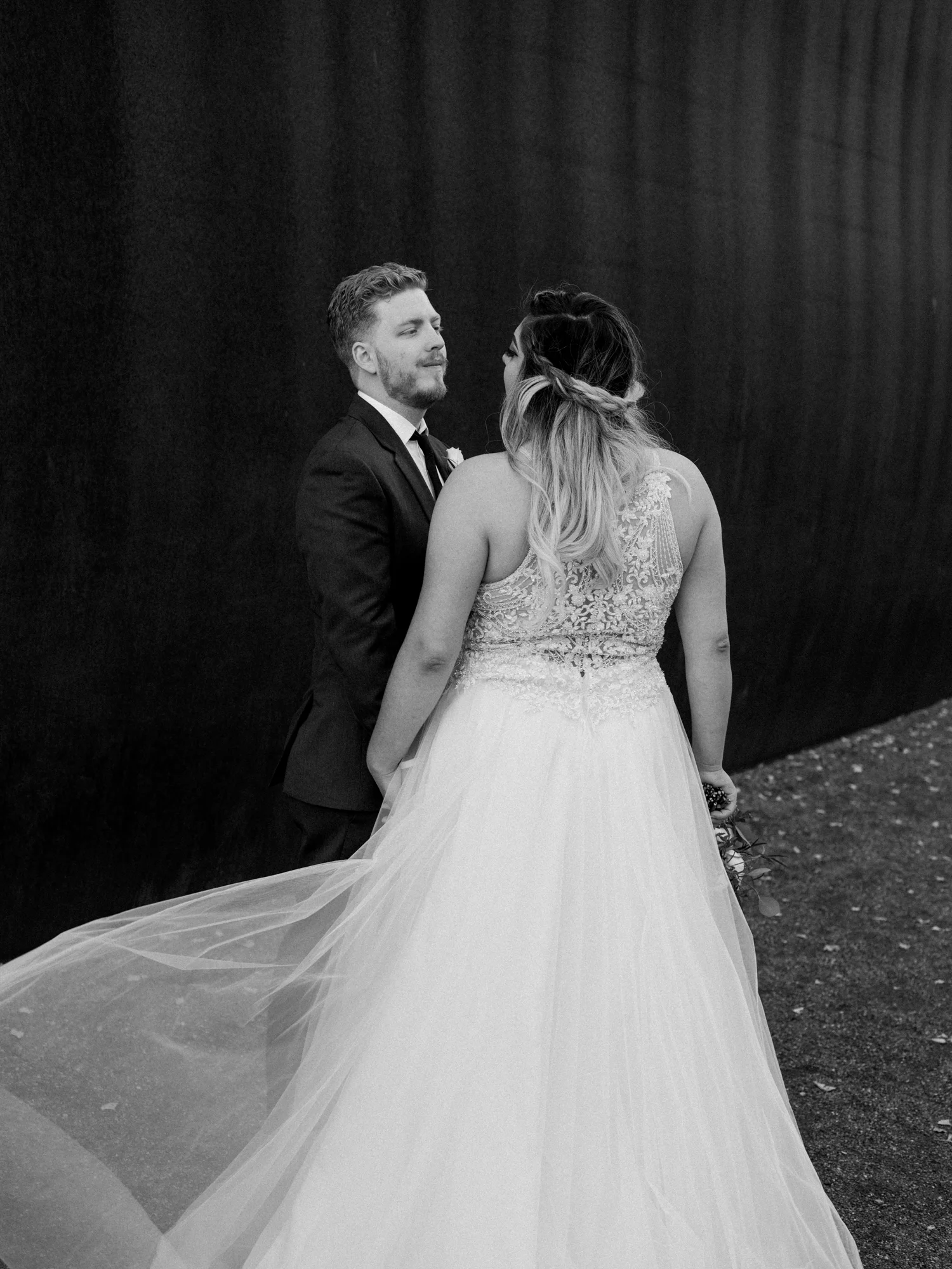 Stolen Glimpses Seattle Wedding Photographers 25.jpg