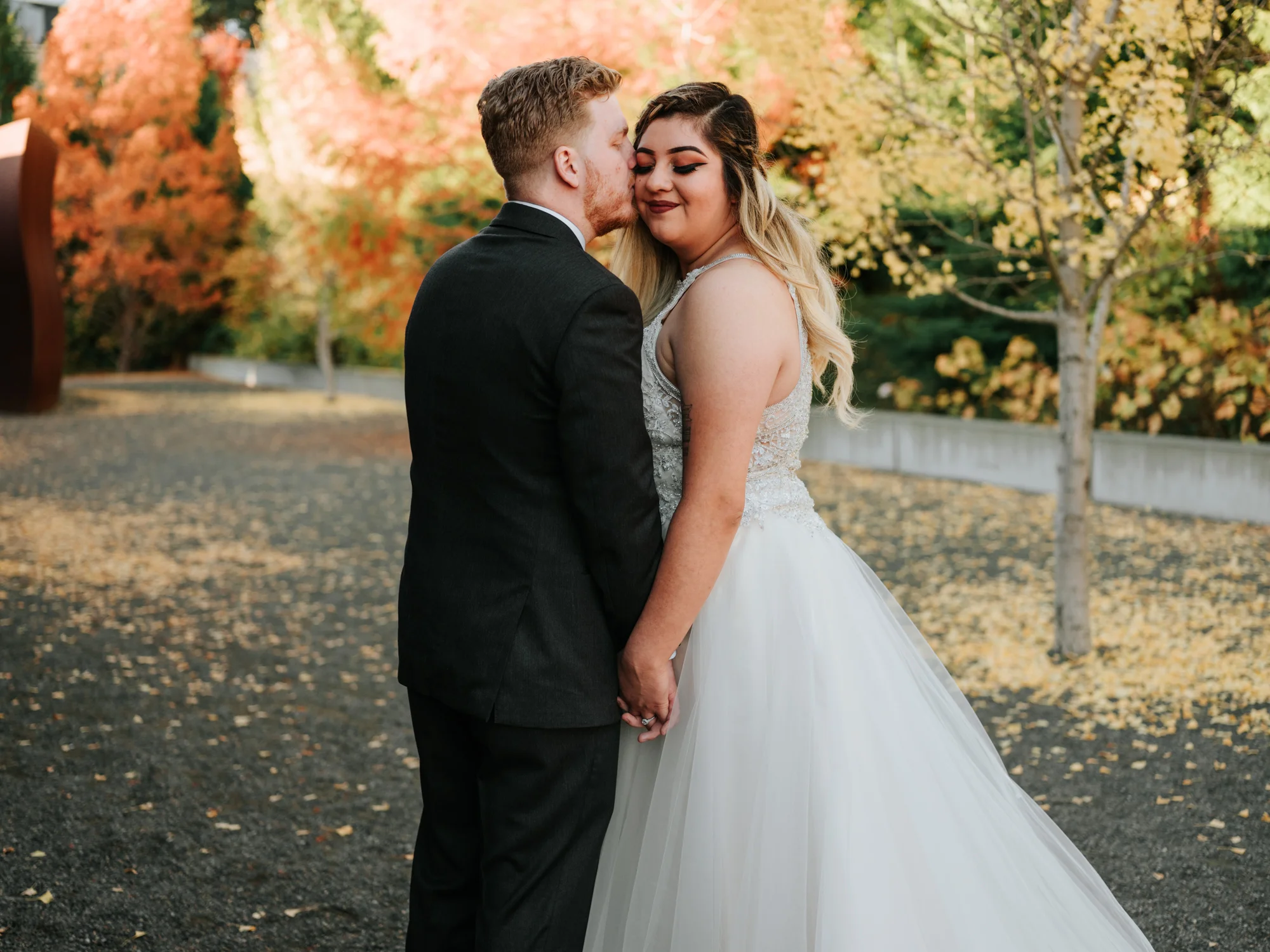 Stolen Glimpses Seattle Wedding Photographers 26.jpg
